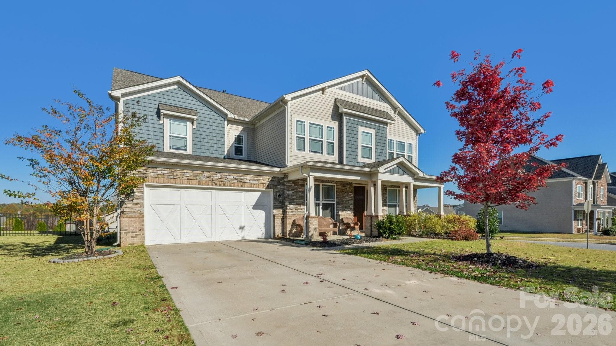 Single Family Residence at 483 Hunton Forest Drive, Concord, photo 2 of 28