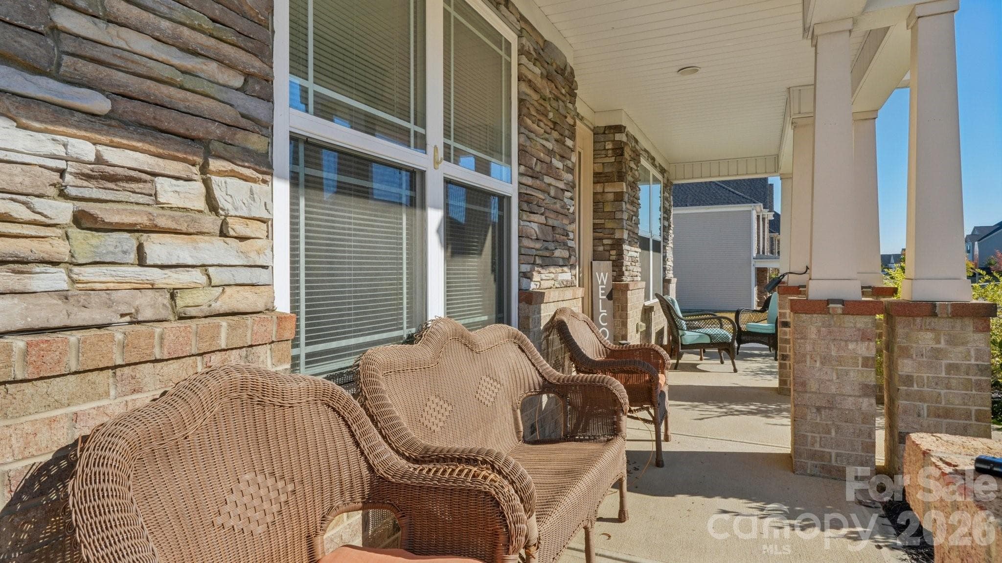 Single Family Residence at 483 Hunton Forest Drive, Concord, photo 3 of 28