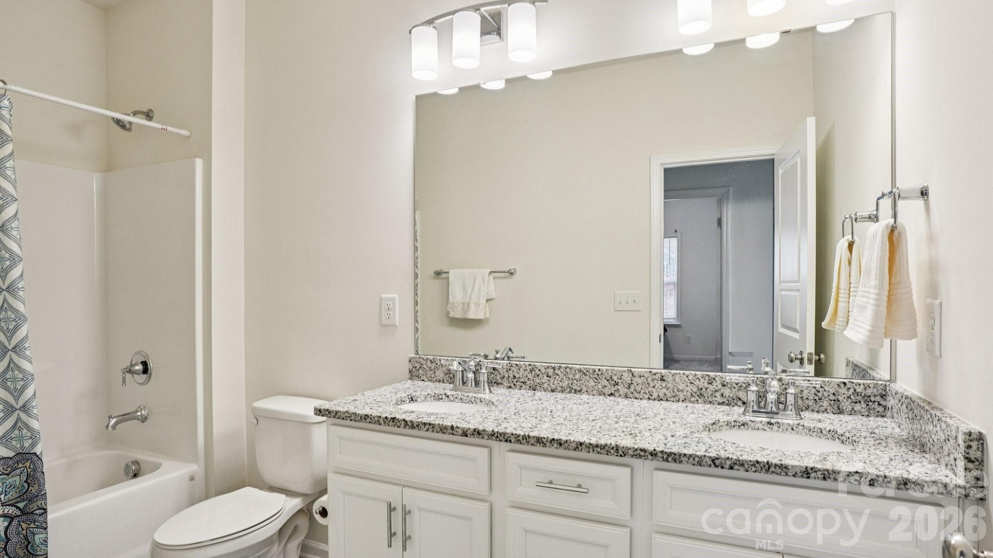 Single Family Residence at 483 Hunton Forest Drive, Concord, photo 17 of 28