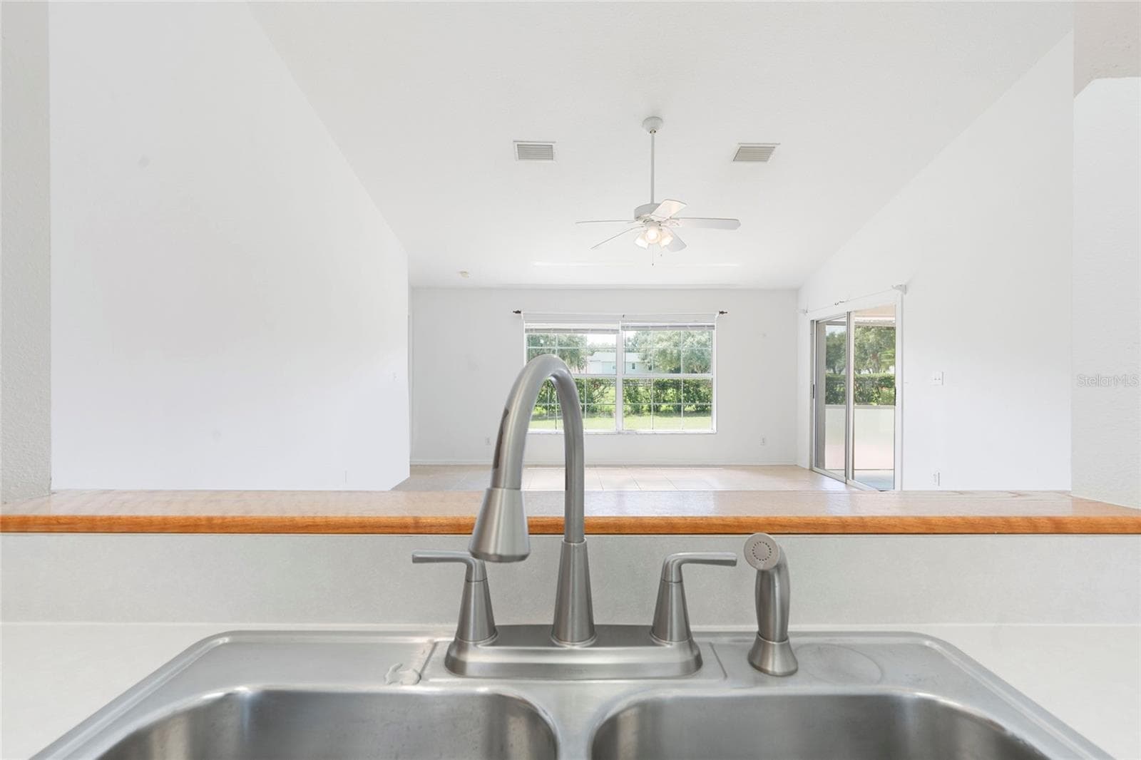 Single Family Residence at 6412 LAURELWOOD DR, ZEPHYRHILLS, photo 25 of 55