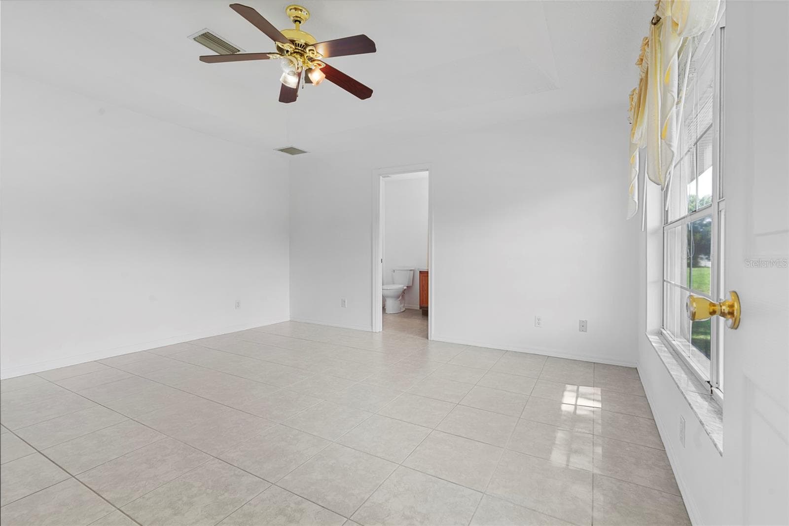 Single Family Residence at 6412 LAURELWOOD DR, ZEPHYRHILLS, photo 28 of 55