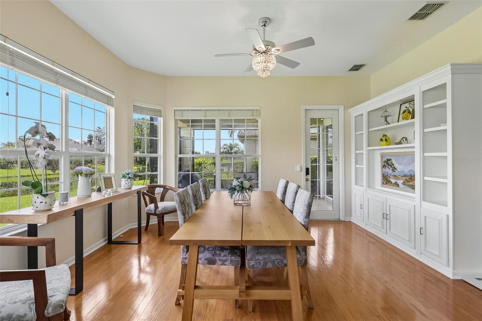 Single Family Residence at 3050 SHOAL CREEK VILLAGE DR, LAKELAND, photo 15 of 59