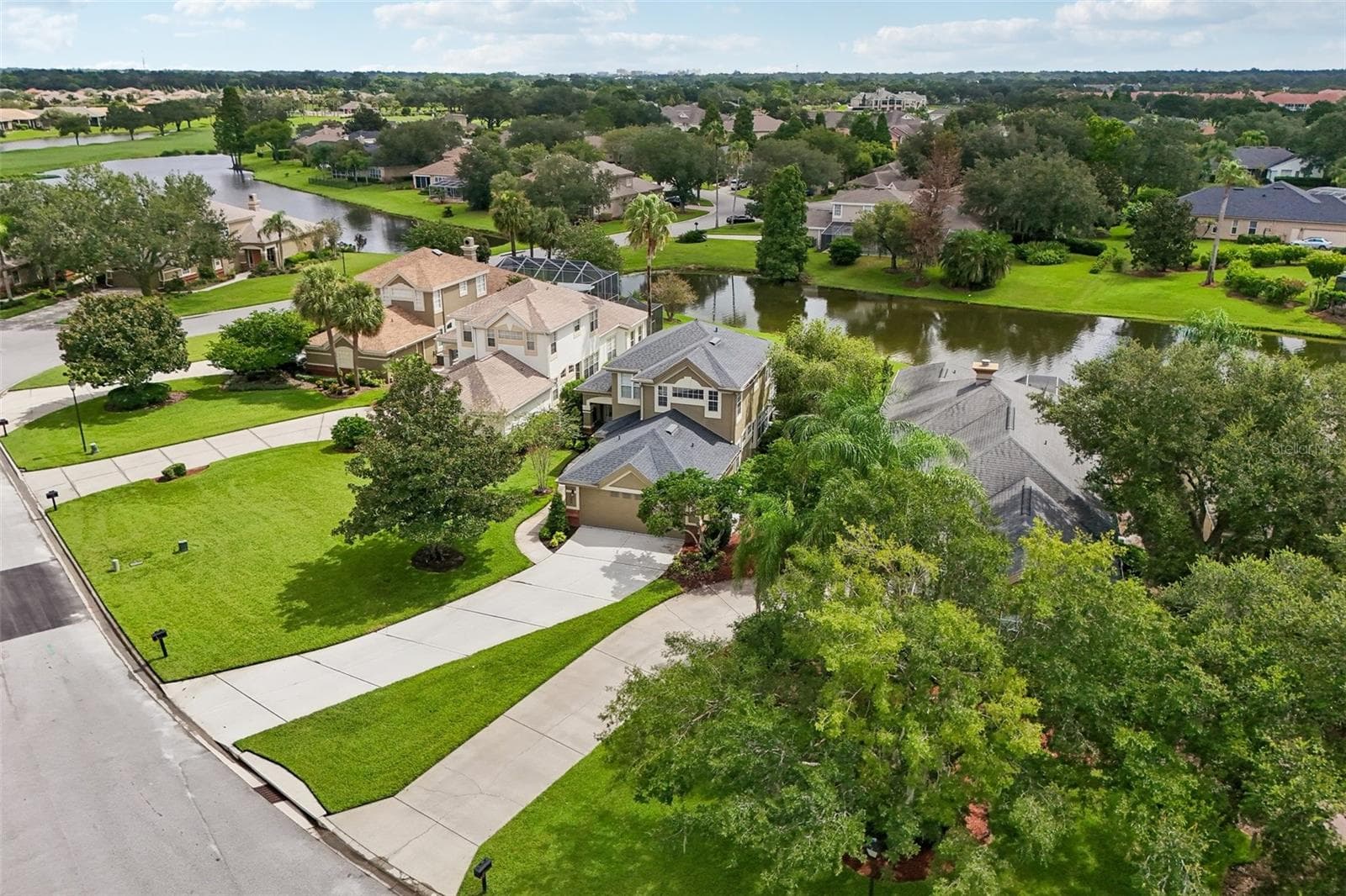 Single Family Residence at 3050 SHOAL CREEK VILLAGE DR, LAKELAND, photo 44 of 59