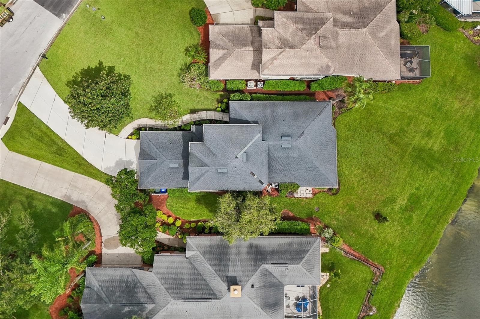 Single Family Residence at 3050 SHOAL CREEK VILLAGE DR, LAKELAND, photo 54 of 59