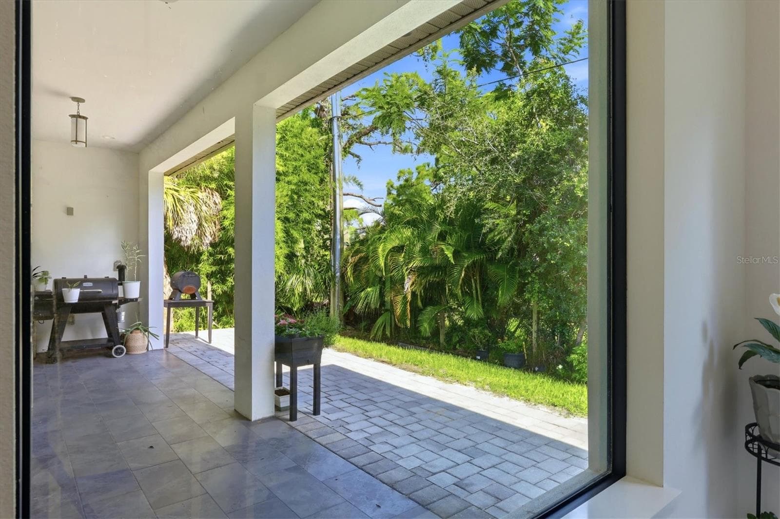 Single Family Residence at 380 COWRY RD, VENICE, photo 38 of 58