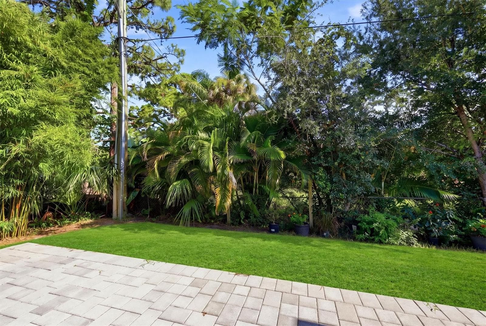 Single Family Residence at 380 COWRY RD, VENICE, photo 42 of 58