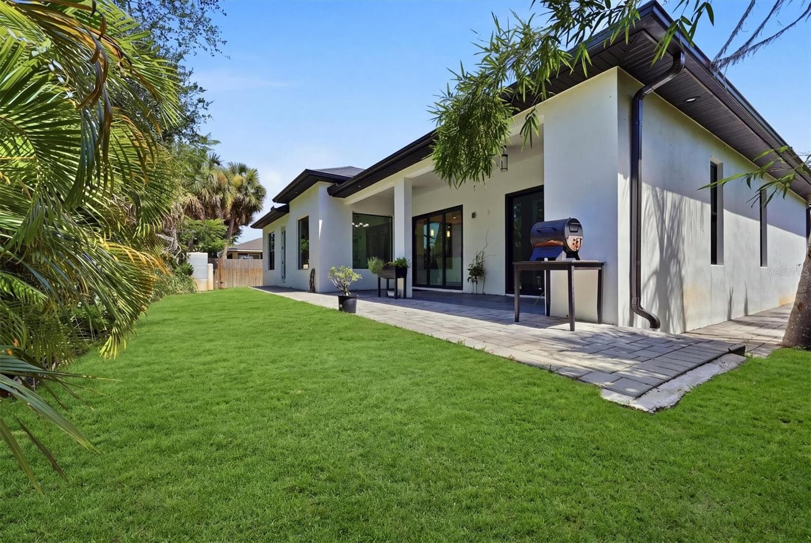 Single Family Residence at 380 COWRY RD, VENICE, photo 45 of 58