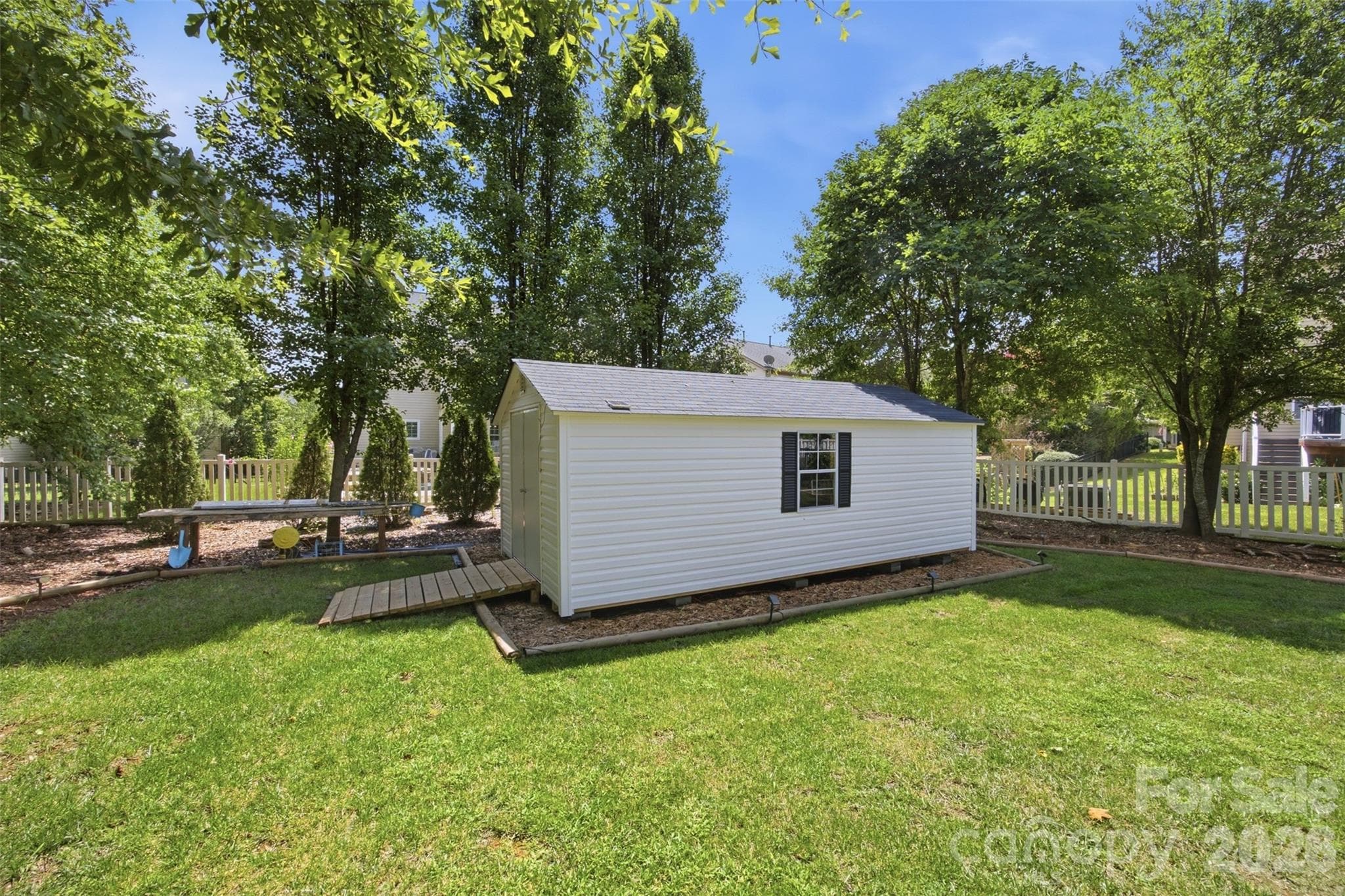 Single Family Residence at 221 Nixon Road, Belmont, photo 37 of 48