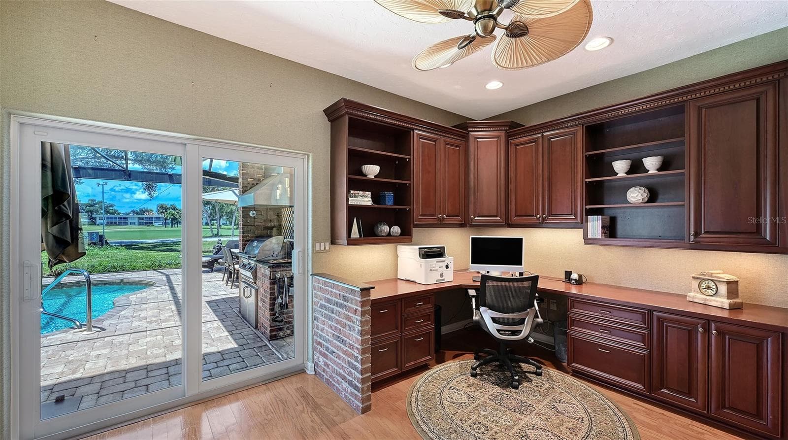 Single Family Residence at 5476 GOLF POINTE DR, SARASOTA, photo 24 of 74