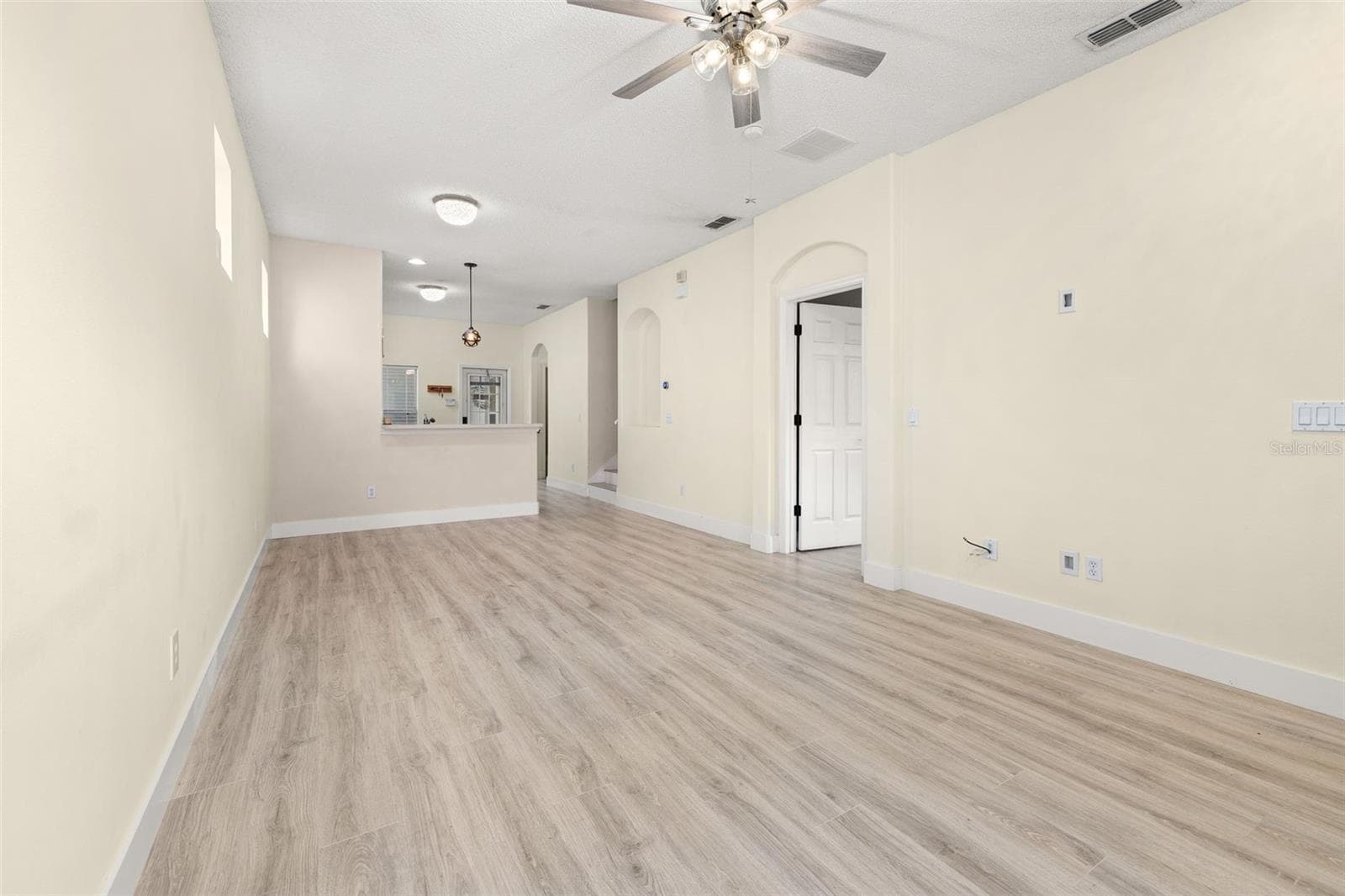 Townhouse at 14623 SWEET ACACIA DR, ORLANDO, photo 15 of 74
