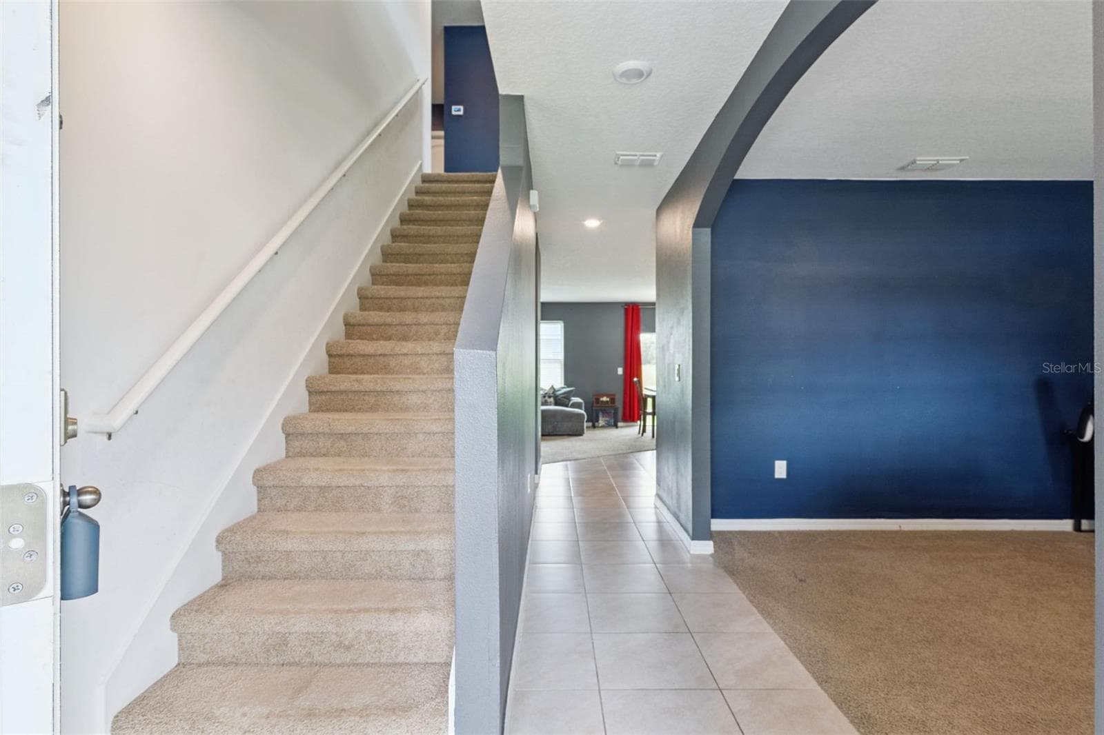 Single Family Residence at 10528 BRONZE LEAF CT, LEESBURG, photo 19 of 58