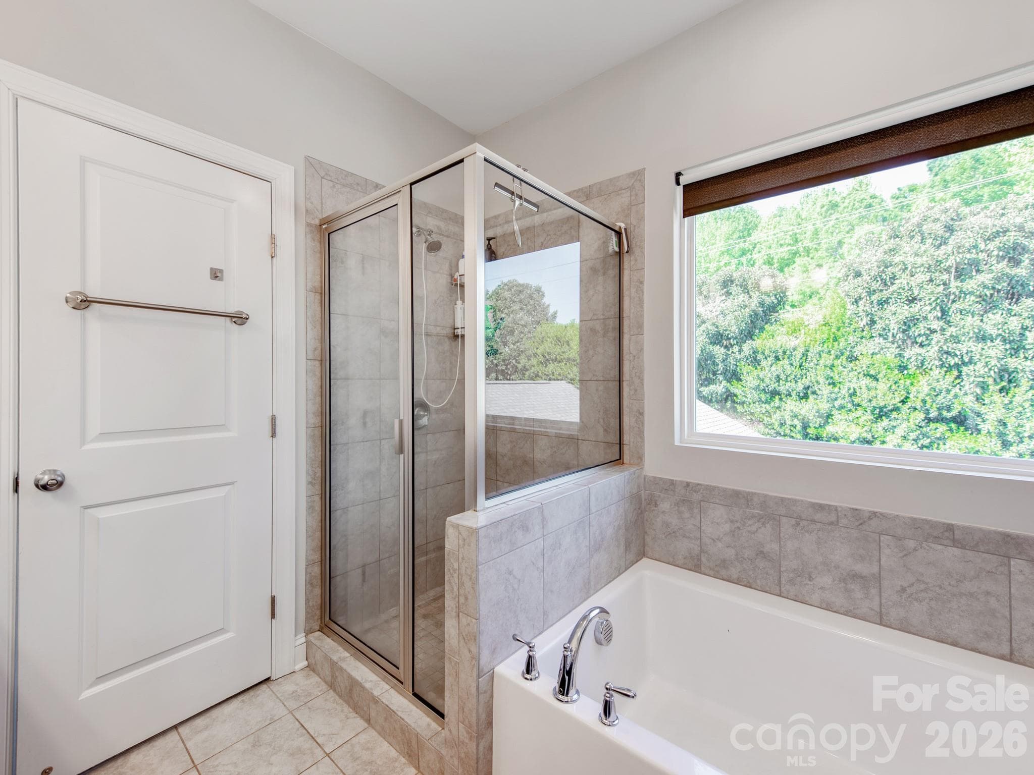Single Family Residence at 8753 Aspinwall Drive, Charlotte, photo 25 of 35