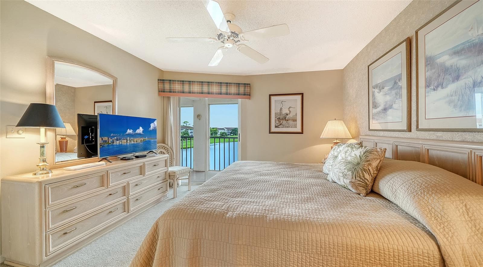 Condominium at 9330 CLUBSIDE CIR #3306, SARASOTA, photo 16 of 59