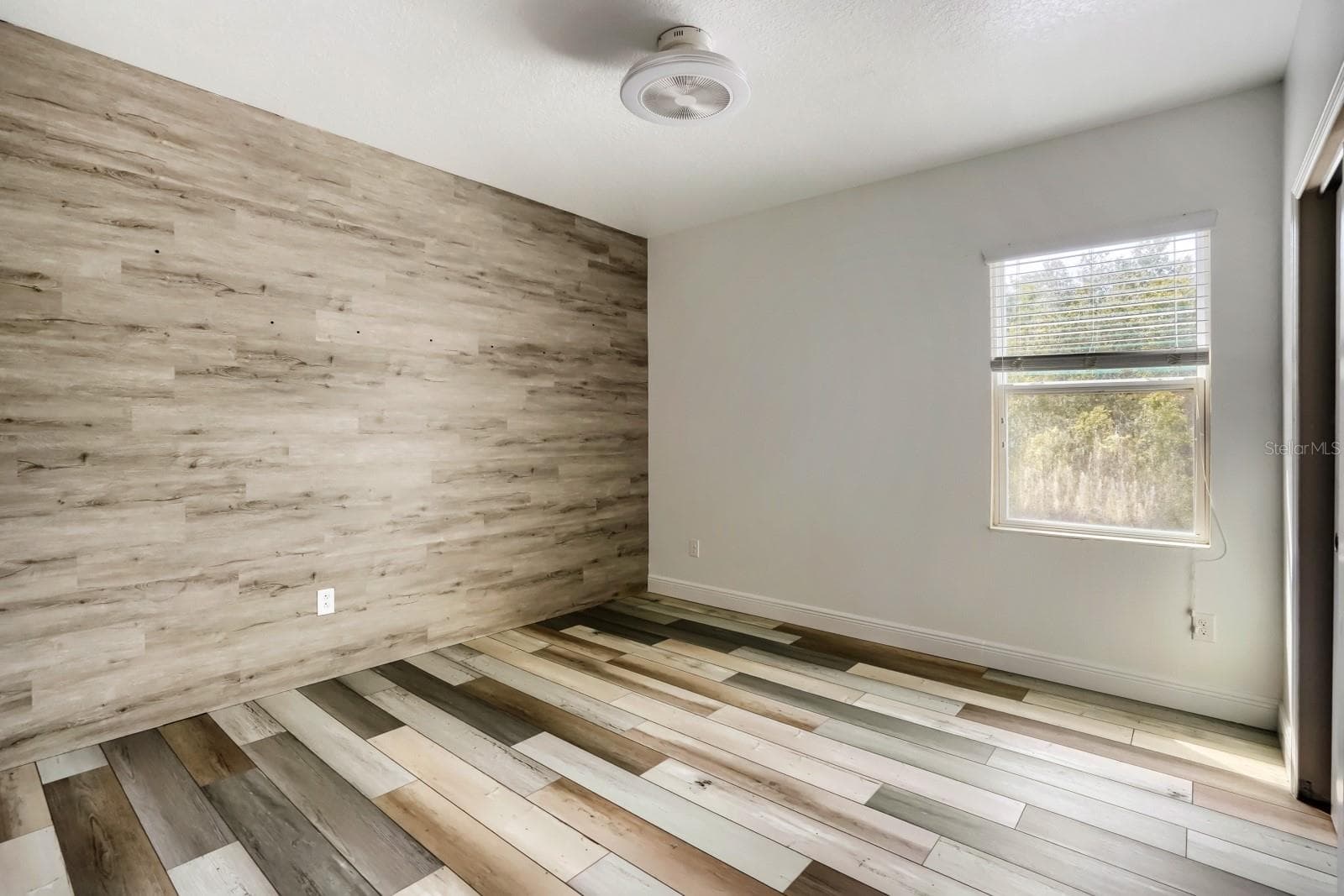 Single Family Residence at 3951 PACENTE LOOP, WESLEY CHAPEL, photo 25 of 31