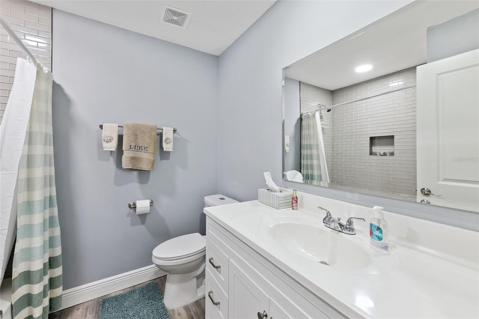 Single Family Residence at 27821 LOIS DR, TAVARES, photo 21 of 51