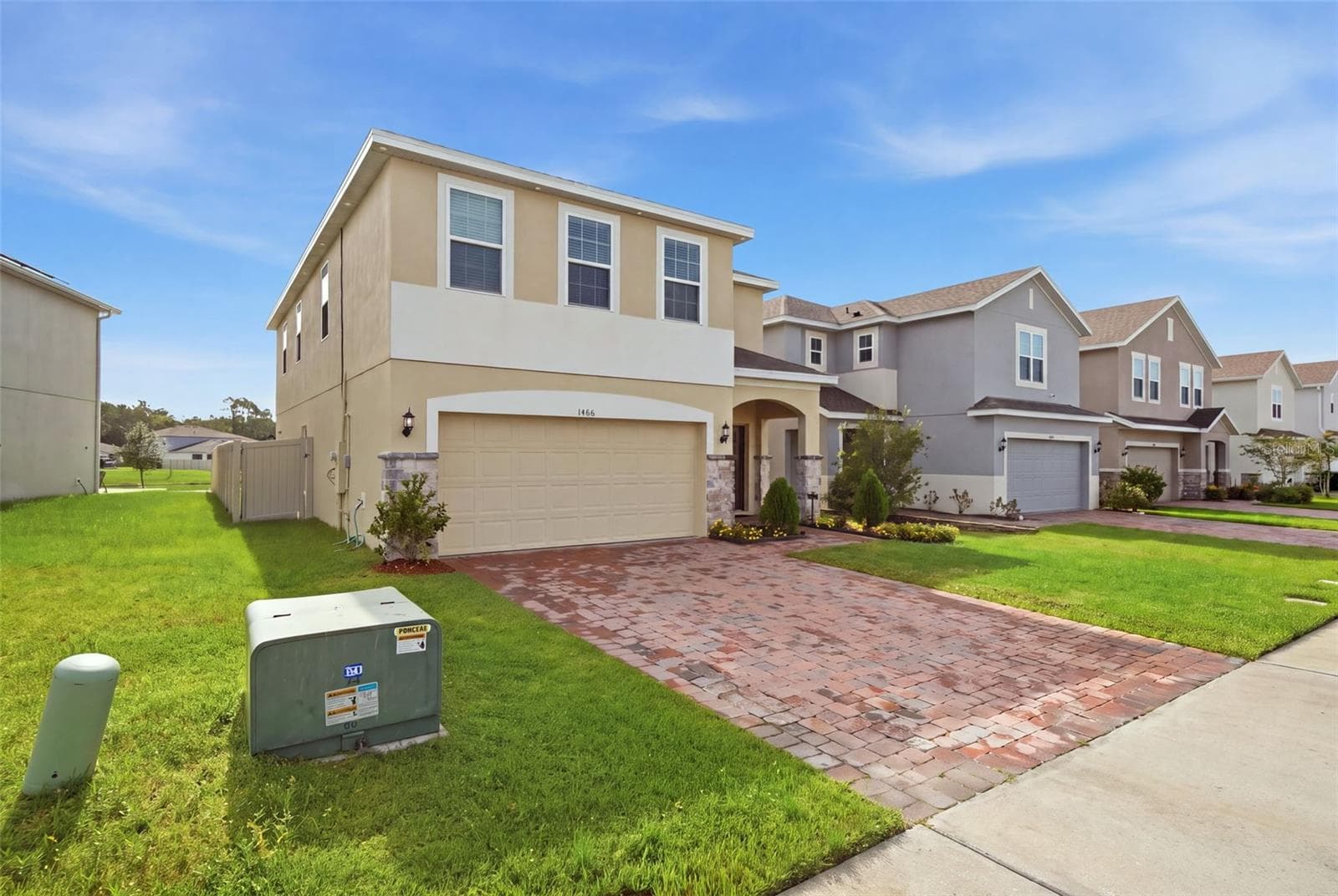 Single Family Residence at 1466 WOODMONT BLVD, KISSIMMEE, photo 8 of 74
