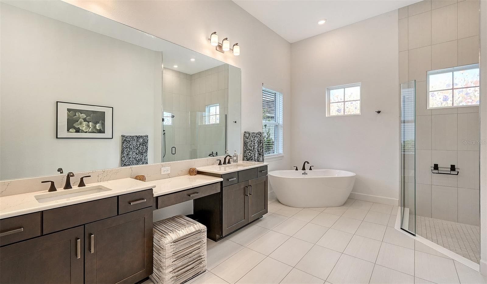 Single Family Residence at 9483 TEQUILA SUNRISE DR, SARASOTA, photo 31 of 60