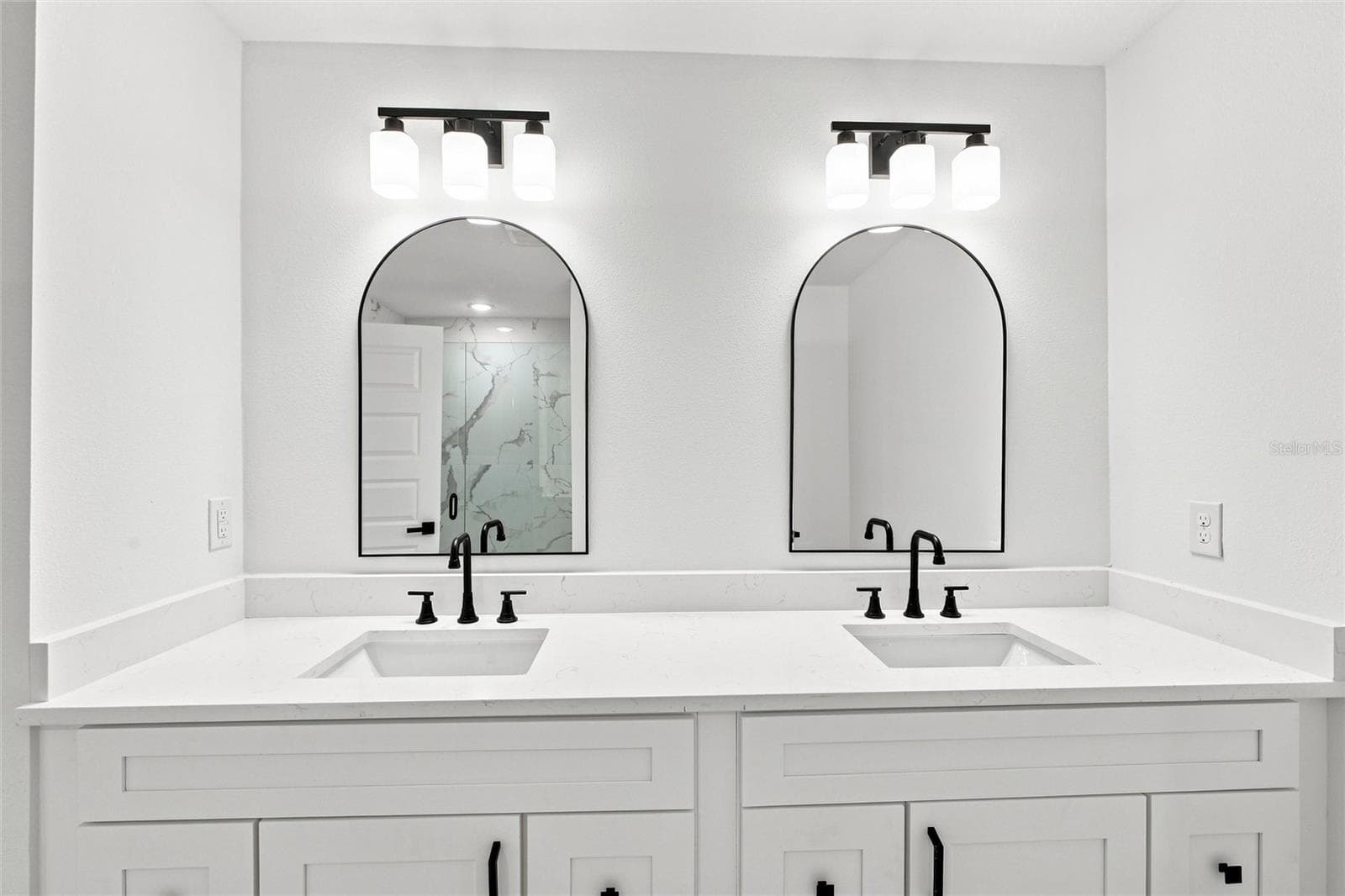 Single Family Residence at 6898 DICKINSON DR, SEBRING, photo 20 of 48