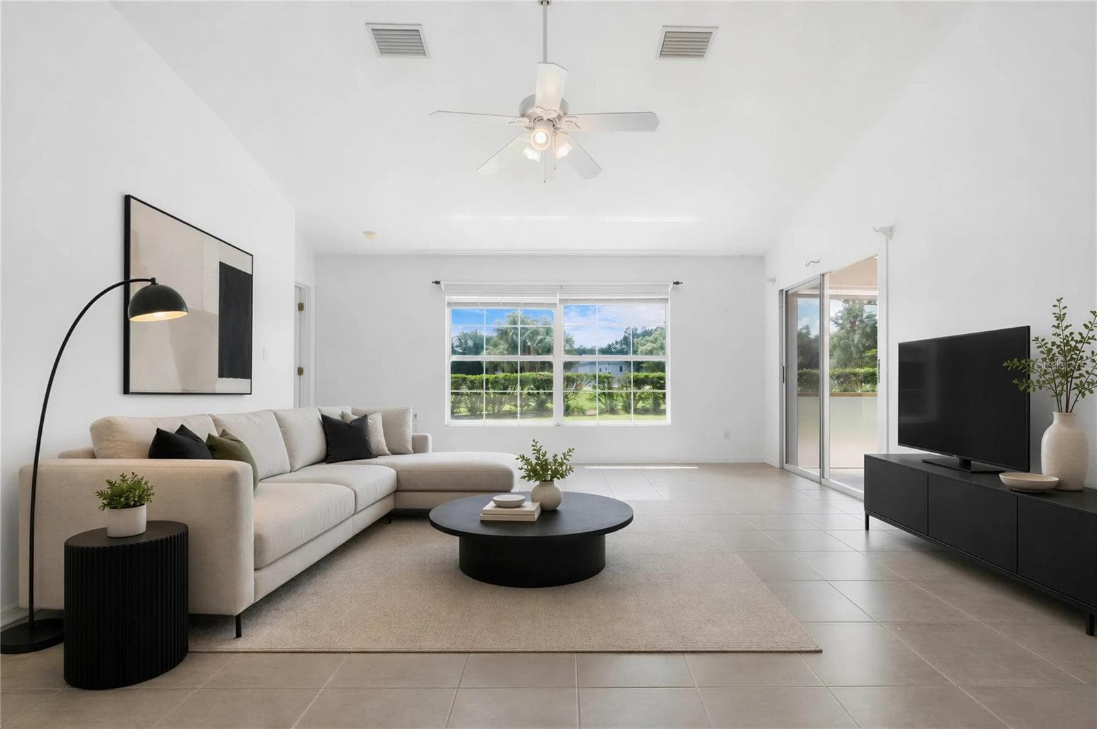 Single Family Residence at 6412 LAURELWOOD DR, ZEPHYRHILLS, photo 6 of 55