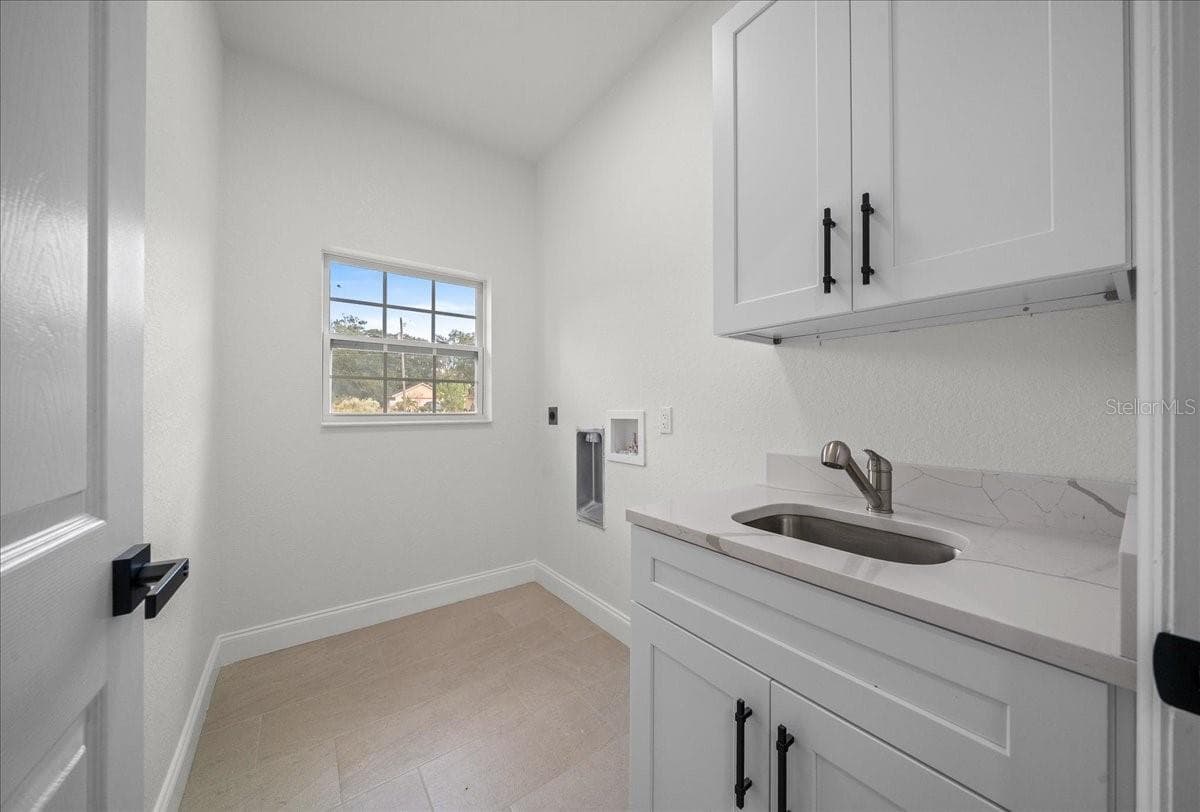 Single Family Residence at 13074 SW 104, DUNNELLON, photo 37 of 57