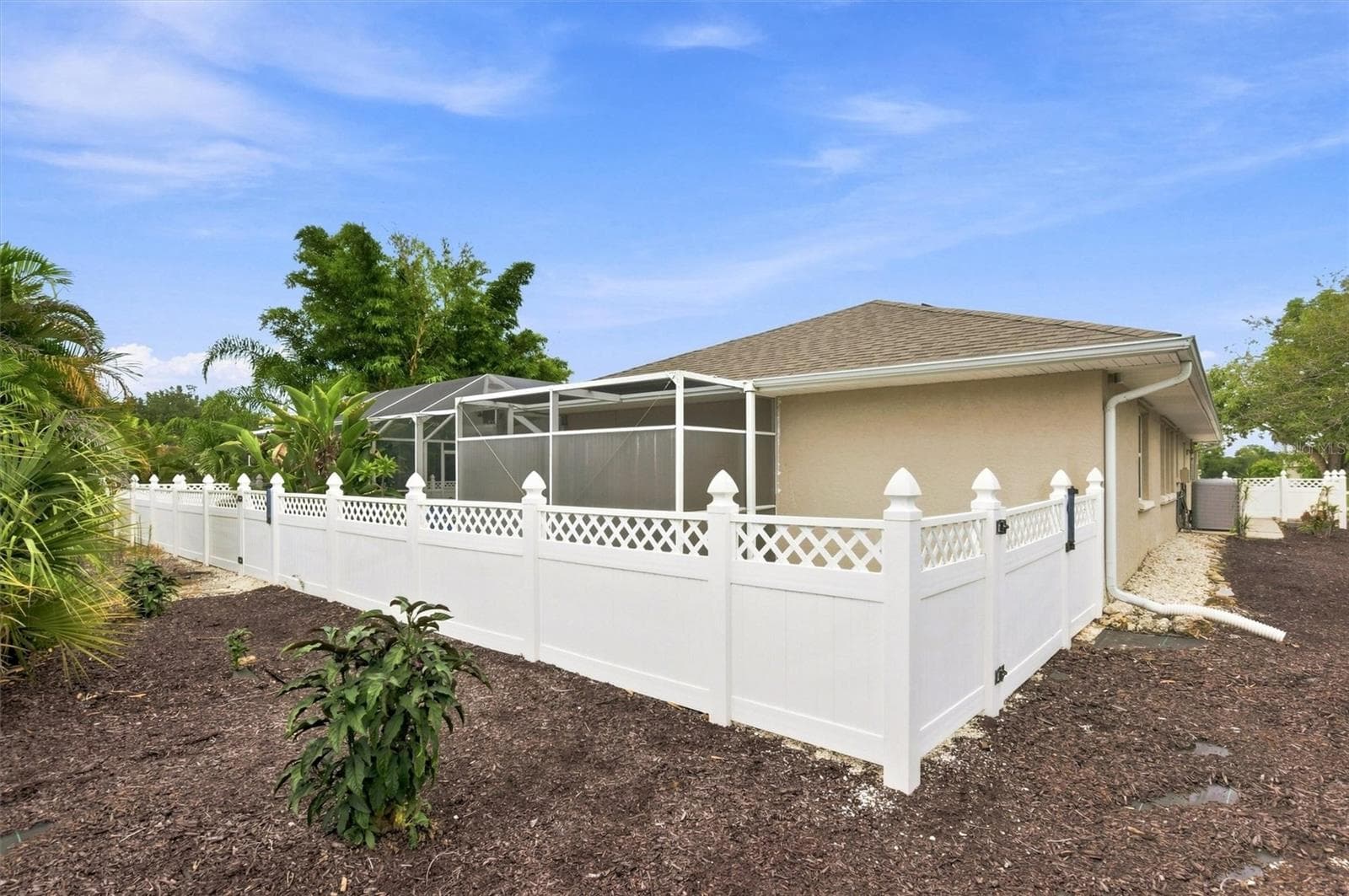 Single Family Residence at 317 SALVADOR DR, PUNTA GORDA, photo 52 of 77