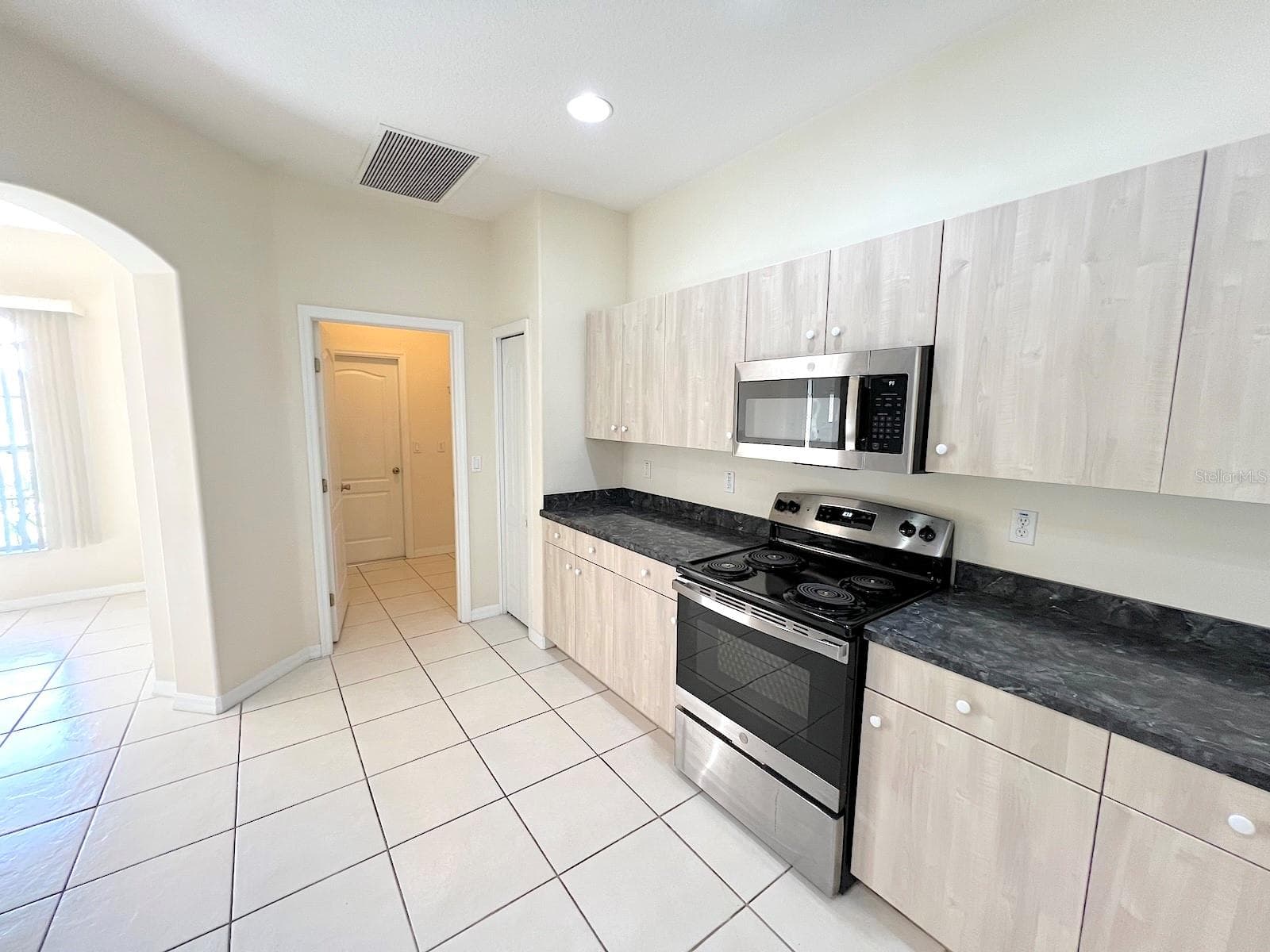 Single Family Residence at 16 ZORLOU CT, PALM COAST, photo 19 of 42