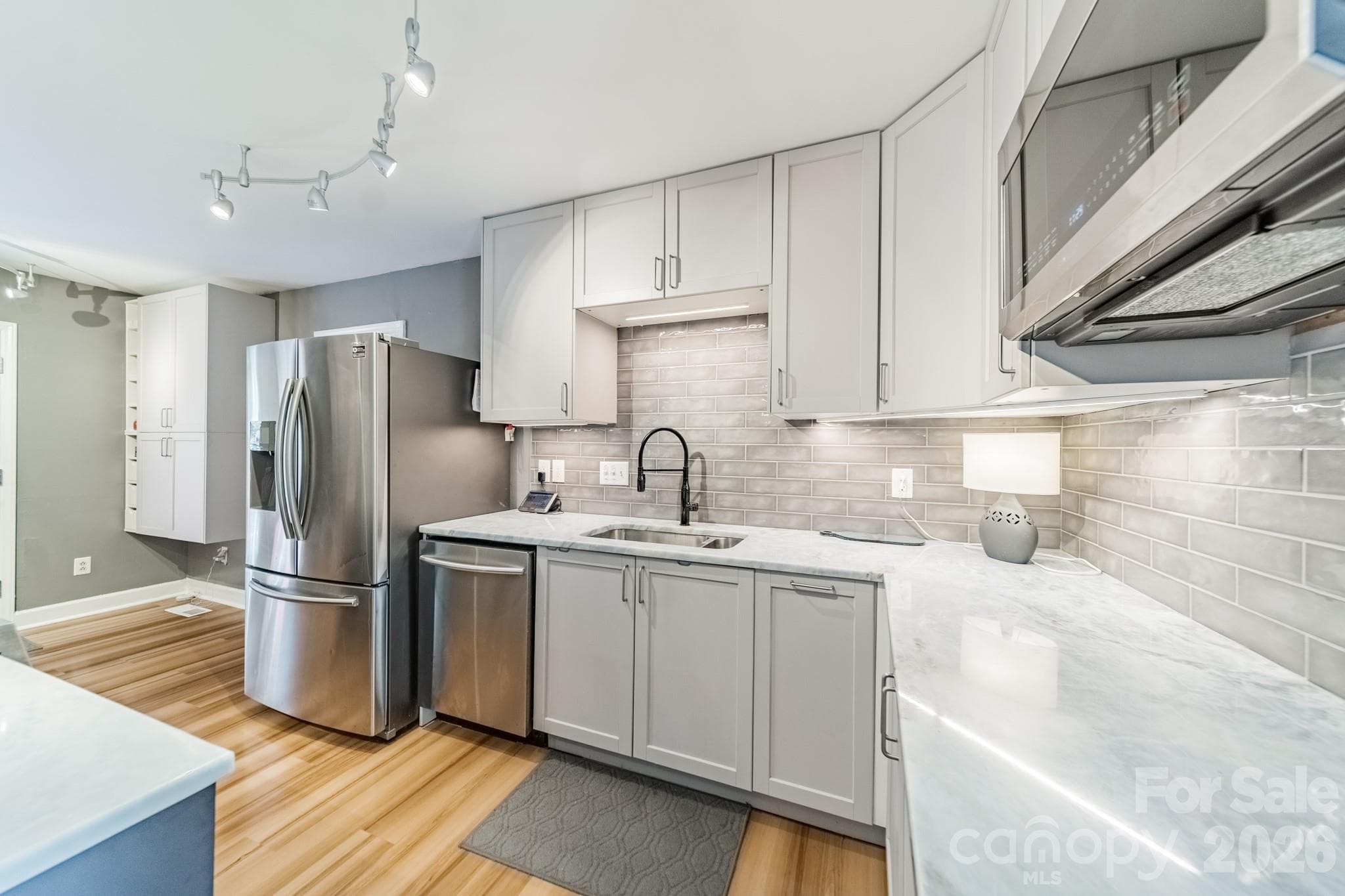Kitchen - 5815 Chapel Creek Court, Charlotte