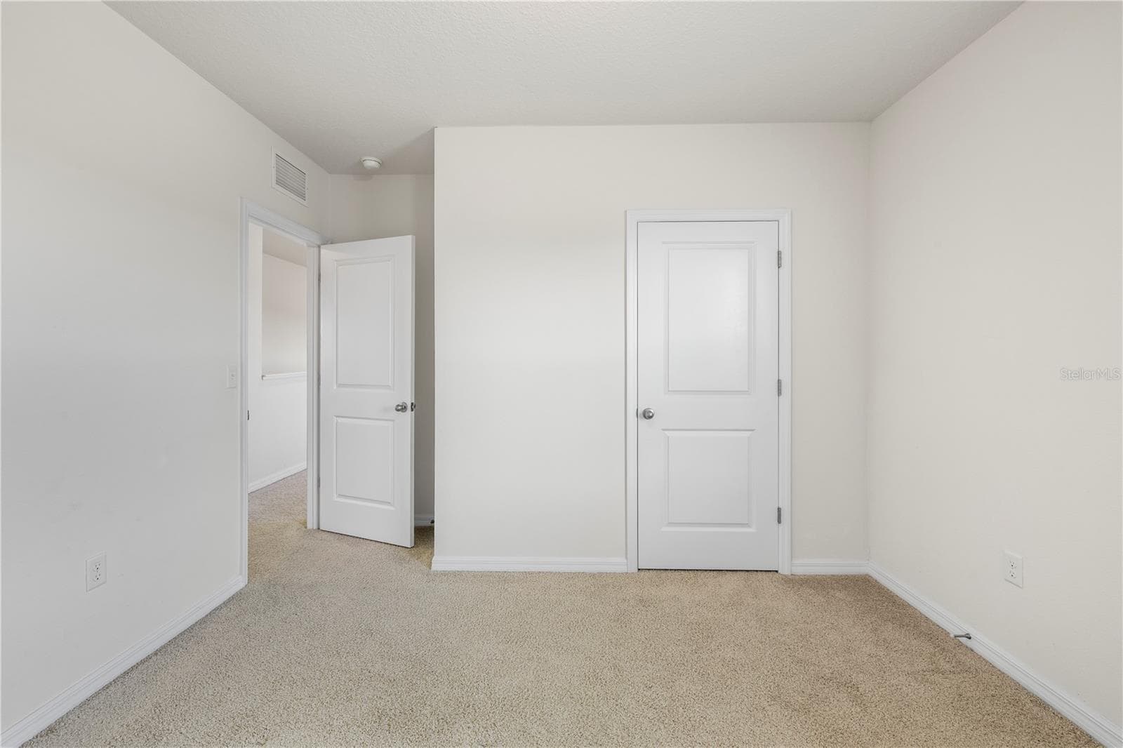 Single Family Residence at 10212 GOLDEN LIGHT CT, RIVERVIEW, photo 25 of 48