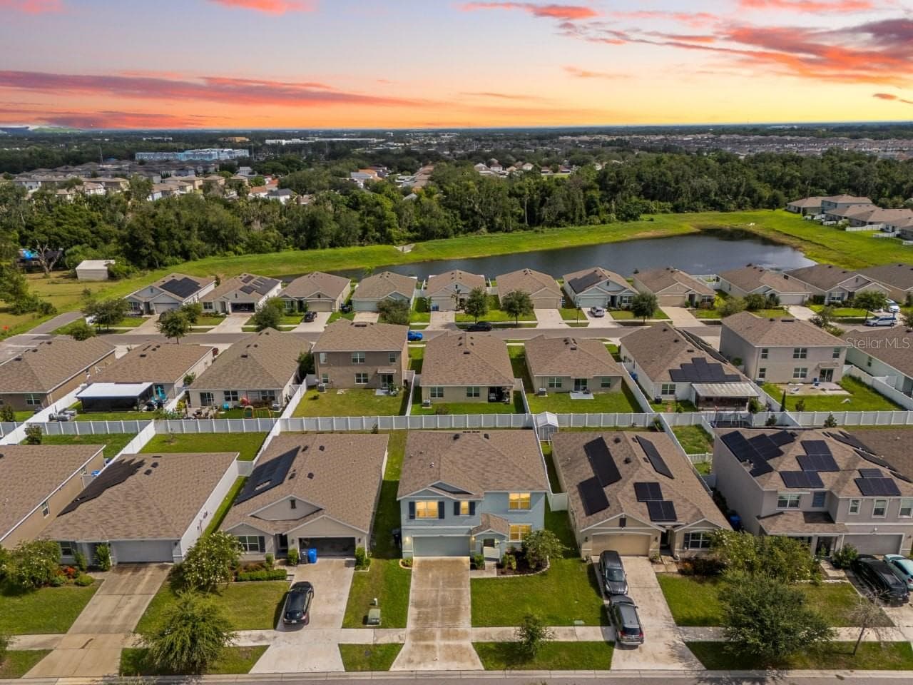 Single Family Residence at 10212 GOLDEN LIGHT CT, RIVERVIEW, photo 45 of 48