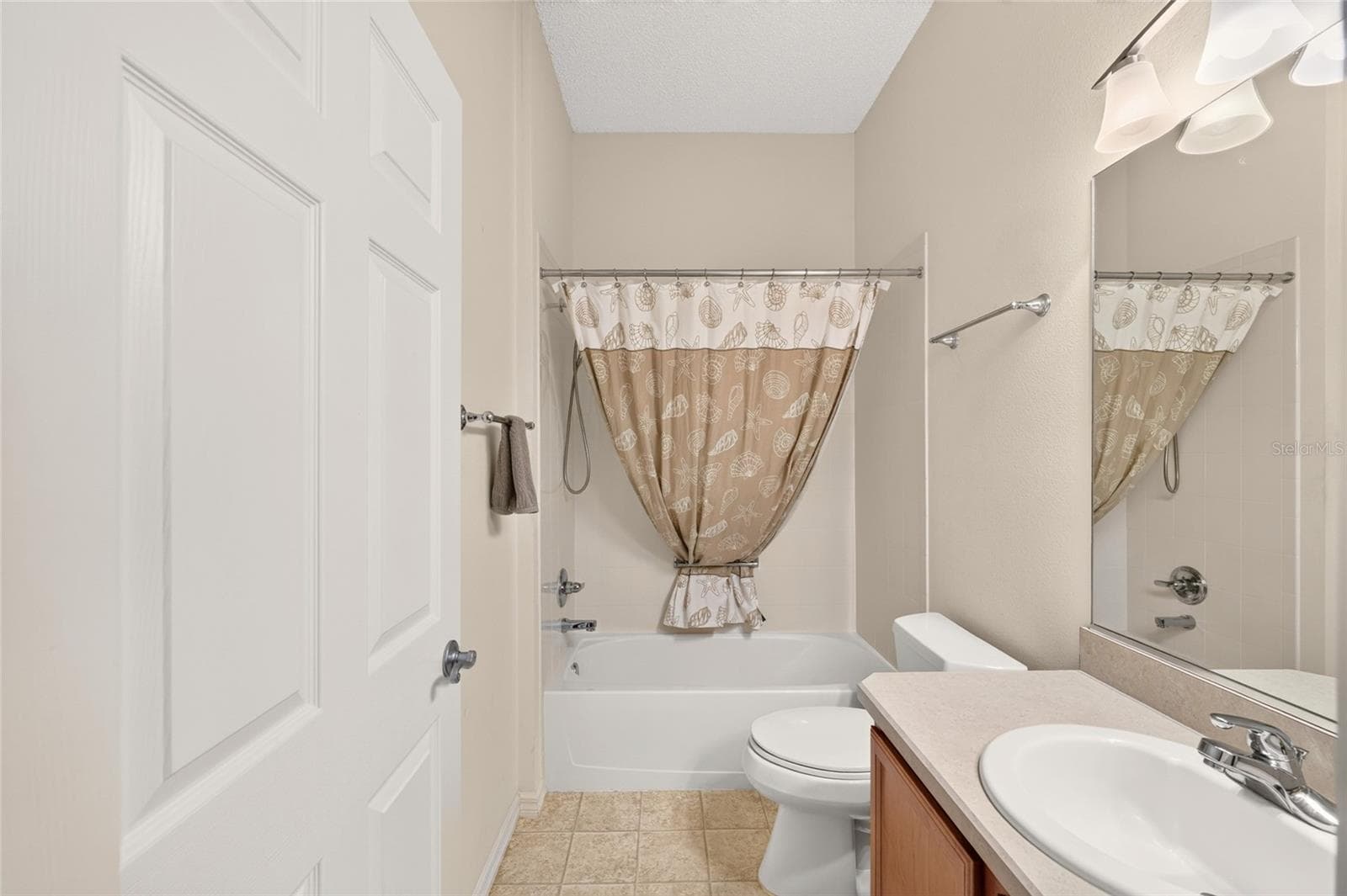 2nd Bathroom - 1049 JACKSON ST, THE VILLAGES