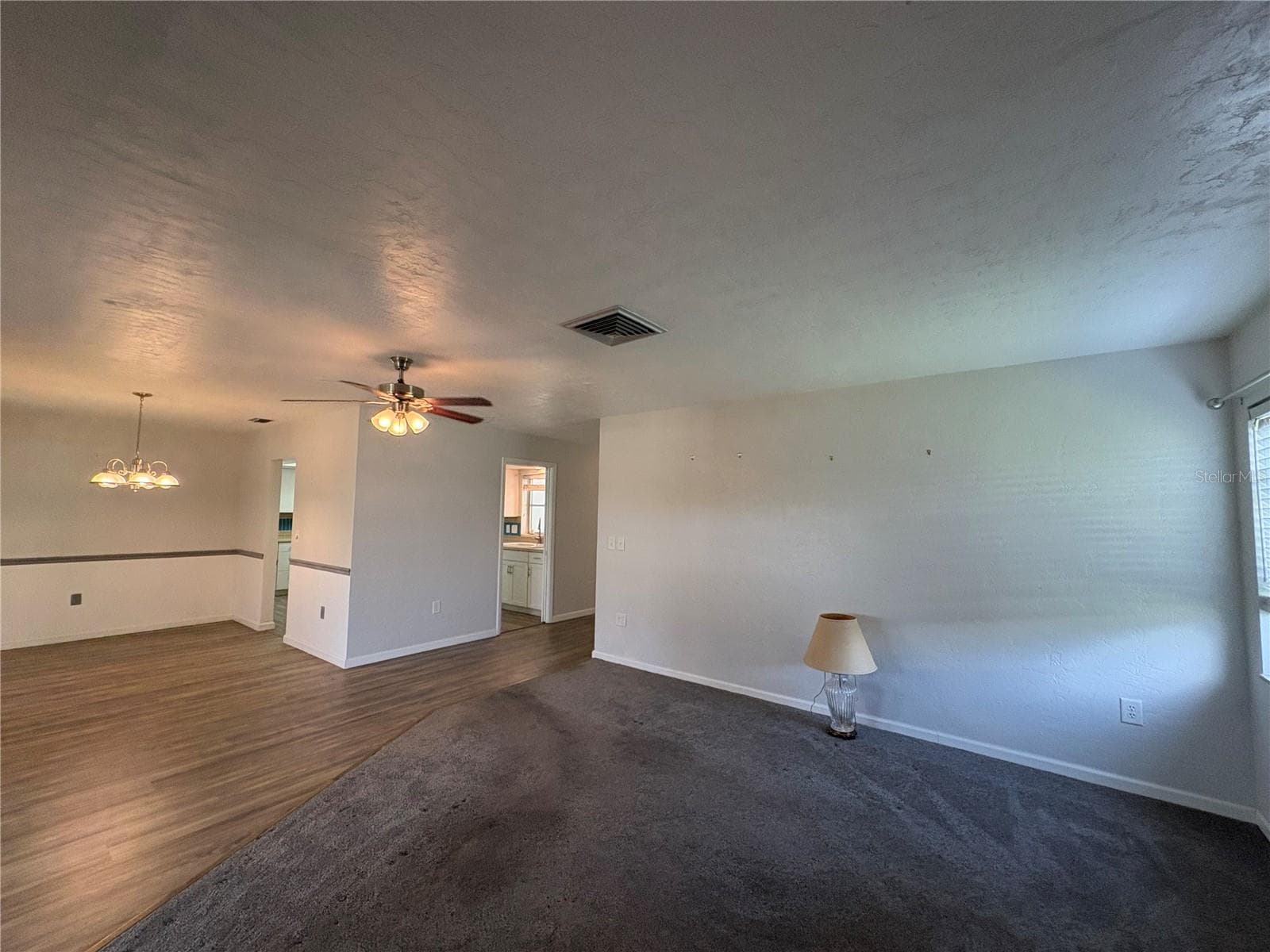 Living Room / Dining Room - 3276 BRUNSWICK LN #705, SARASOTA