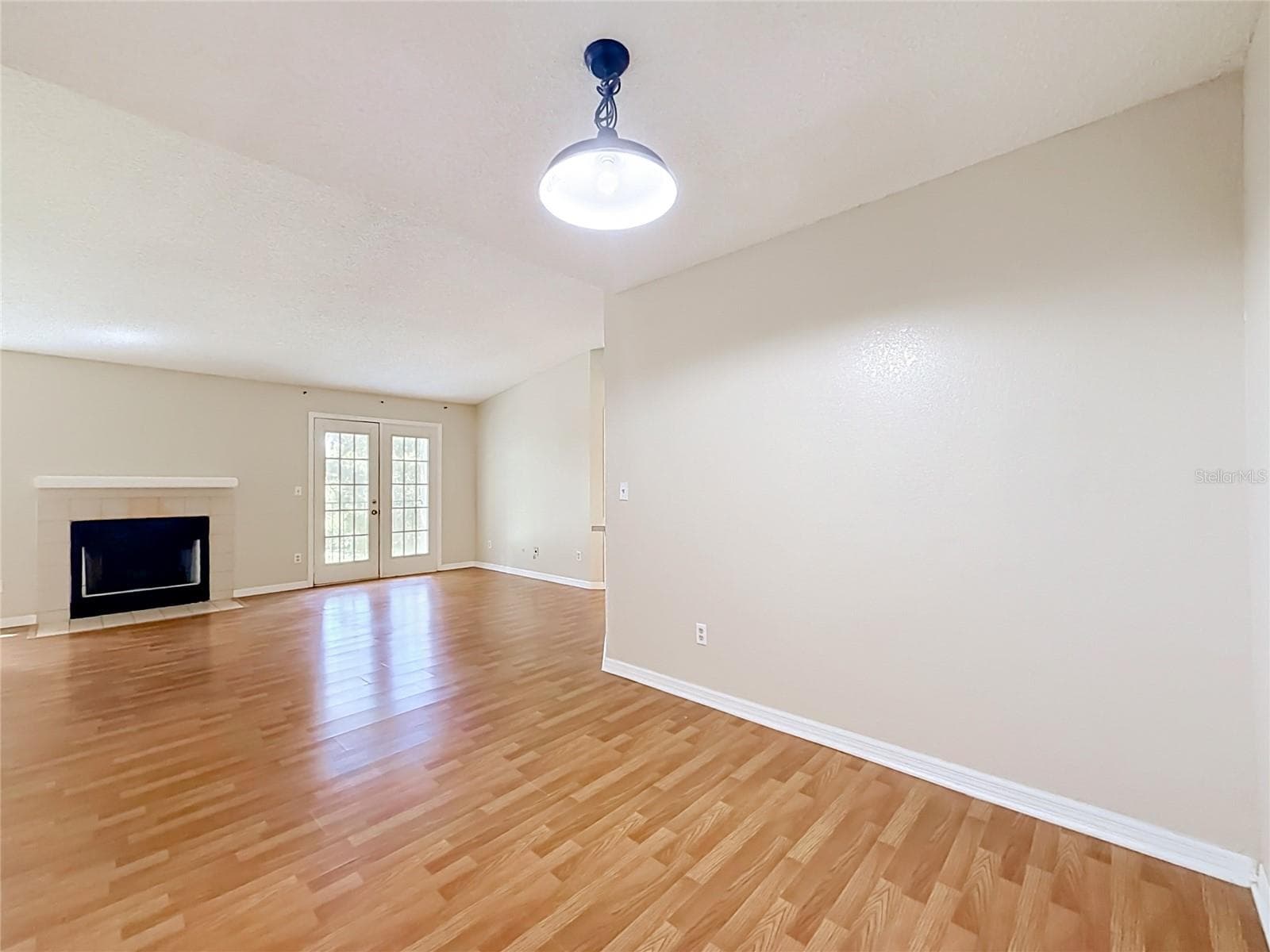 Dining Area towards living room view - 2550 N ALAFAYA TRL #12205, ORLANDO