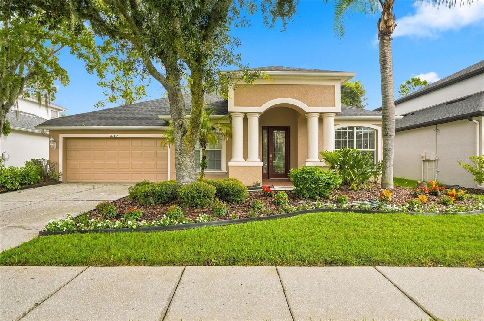 Single Family Residence at 27417 SILVER THATCH DR, WESLEY CHAPEL, photo 5 of 86