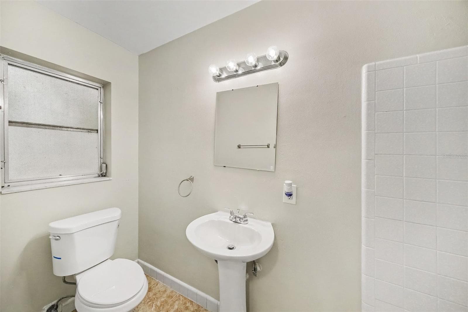 Single Family Residence at 6925 TREEHAVEN DR, SPRING HILL, photo 21 of 27