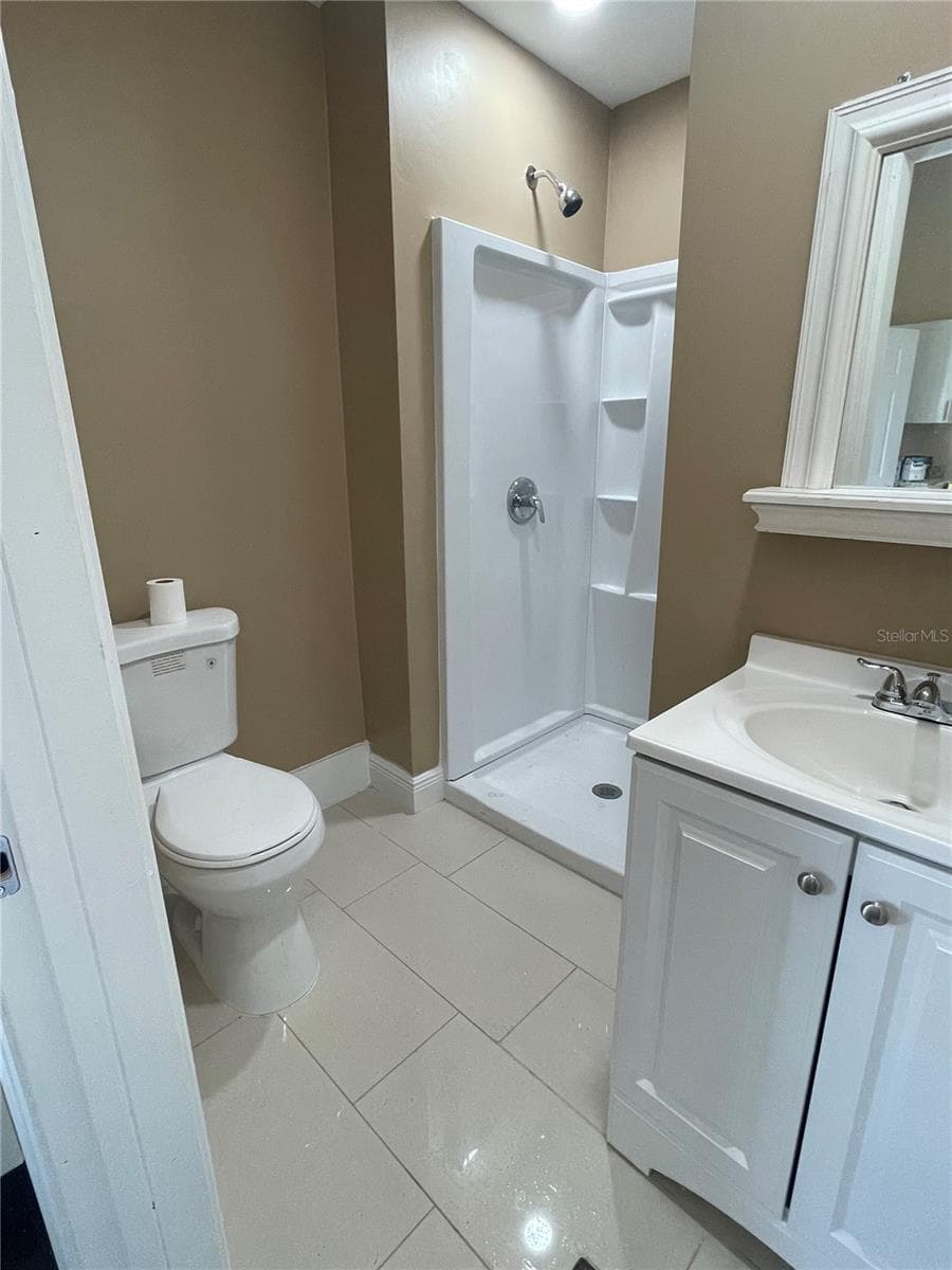 Quadruplex at 400 S 6TH ST, LEESBURG, photo 18 of 20