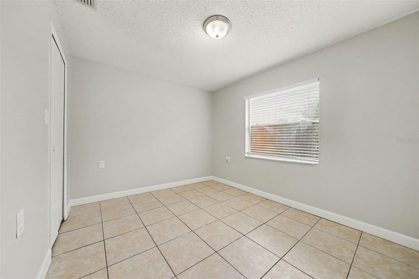 Single Family Residence at 1034 CLOVERCREST RD, ORLANDO, photo 17 of 21