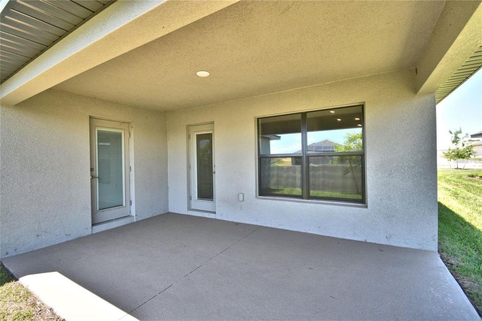 Similar home with same floorplan. Colors and options may vary. - 2413 NW 23RD AVE, OCALA
