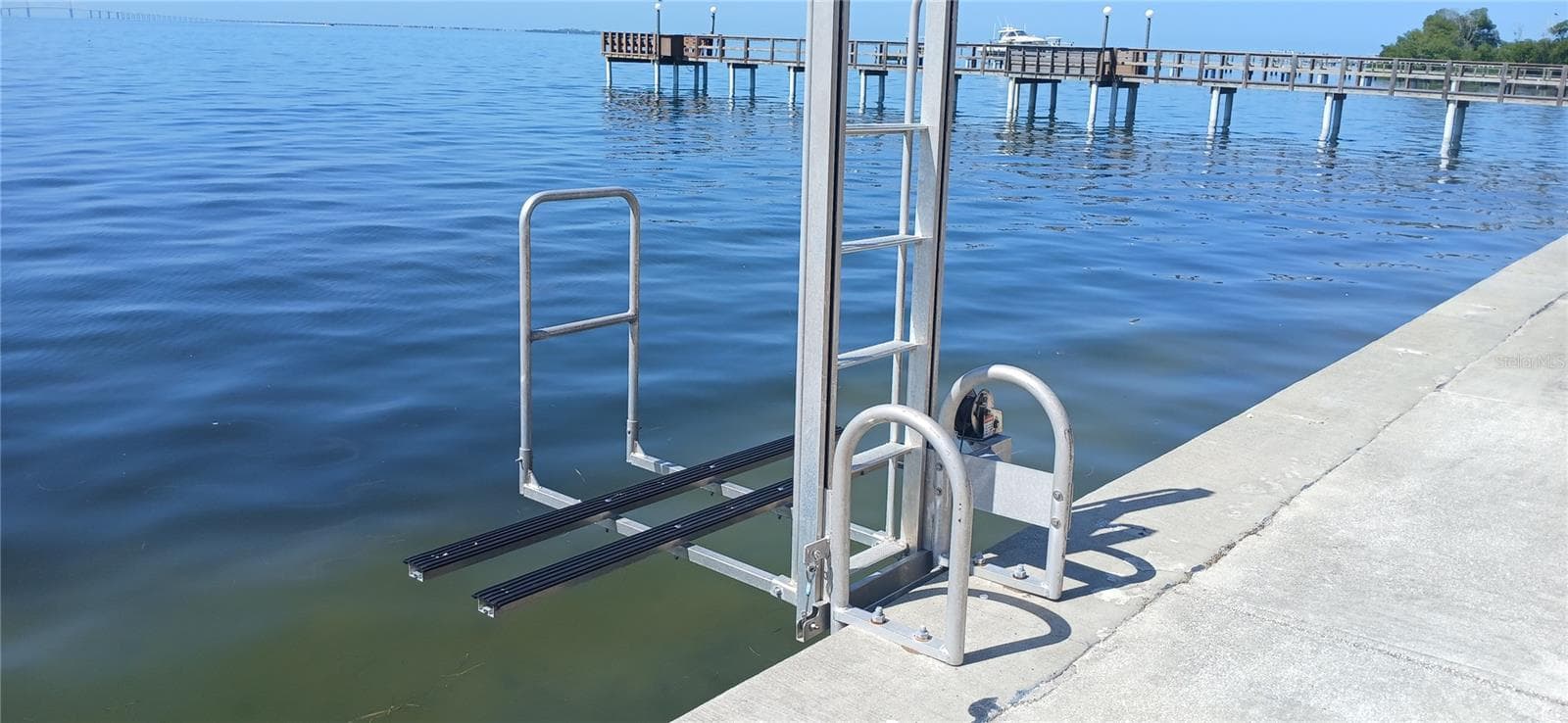 Kayak Launch - 650 PINELLAS POINT DR S #110, ST PETERSBURG