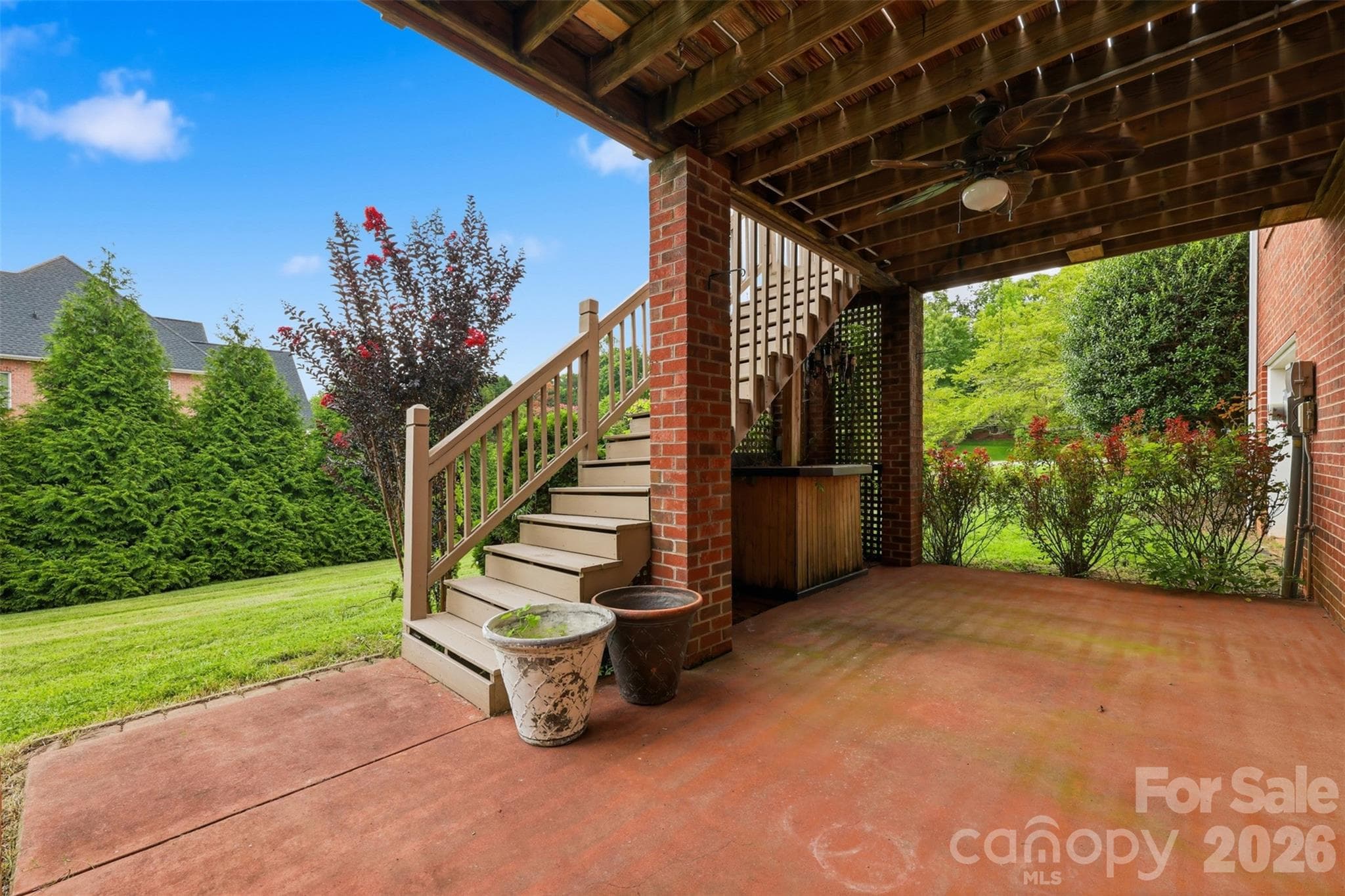 Single Family Residence at 1064 Baker Barn Road, Hickory, photo 34 of 39