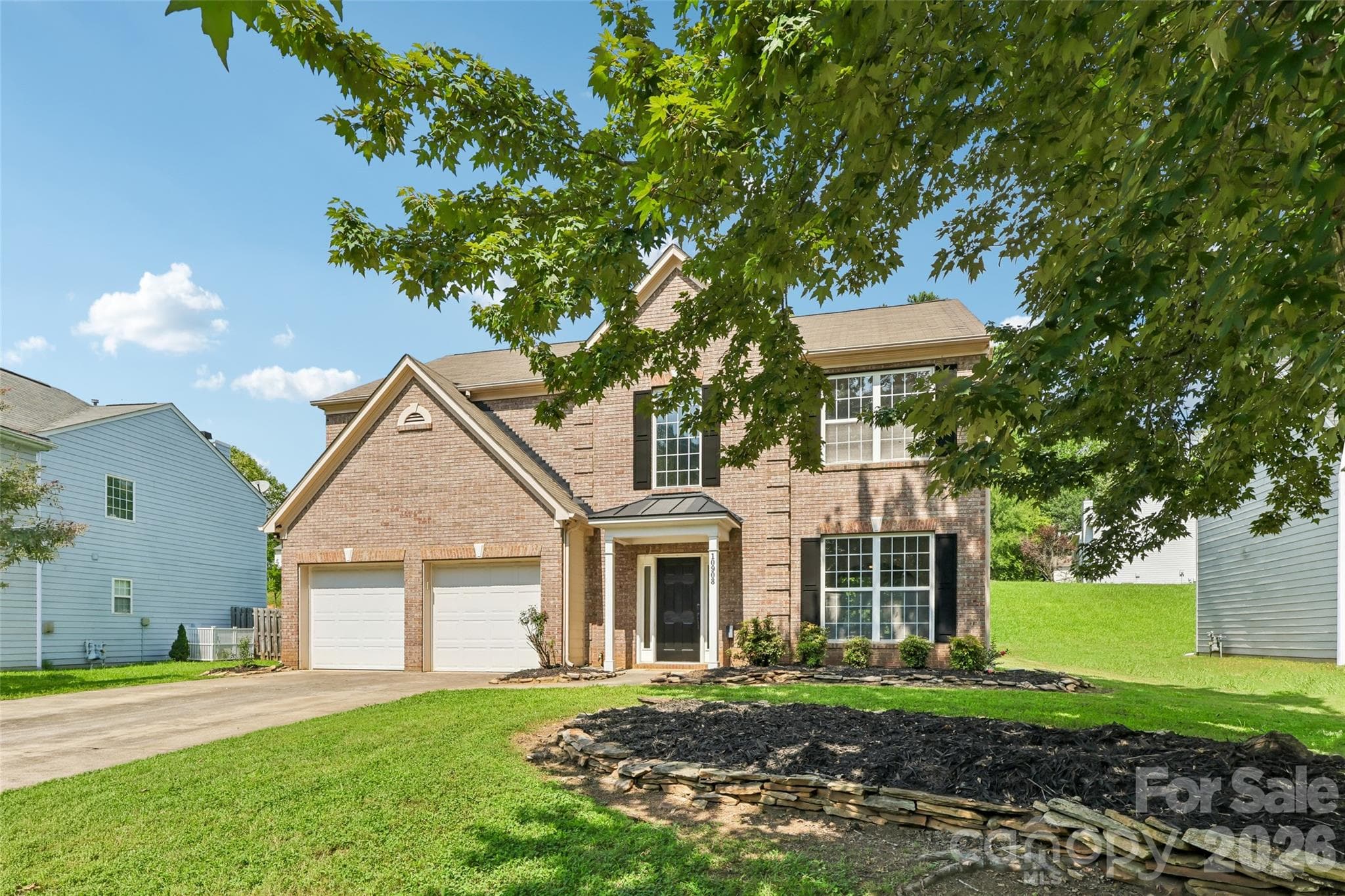 Front - 10908 Chastain Parc Drive, Charlotte