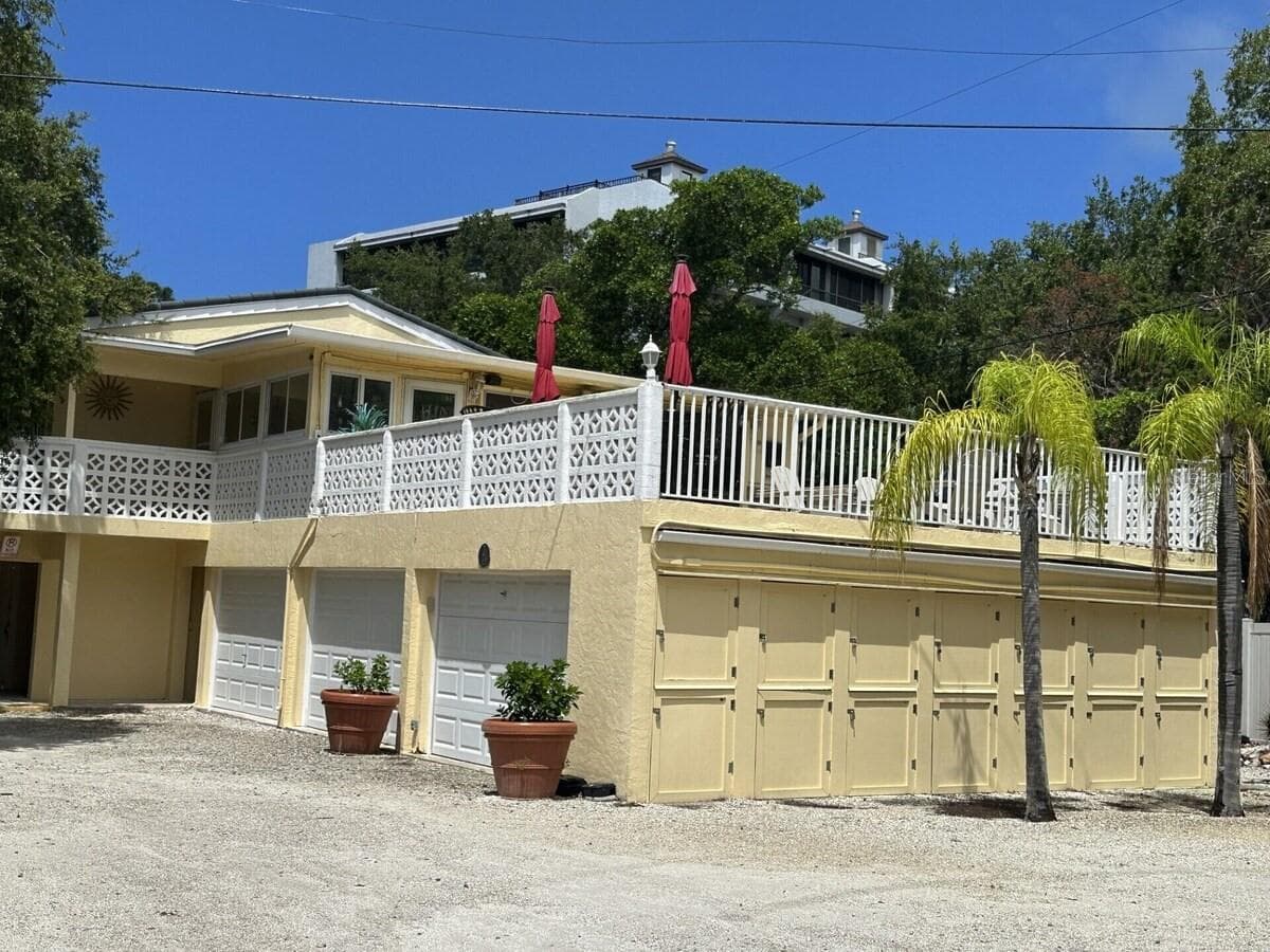 Bayfront unit, includes the huge patio above garage. - 5955 MIDNIGHT PASS RD #21E, SARASOTA