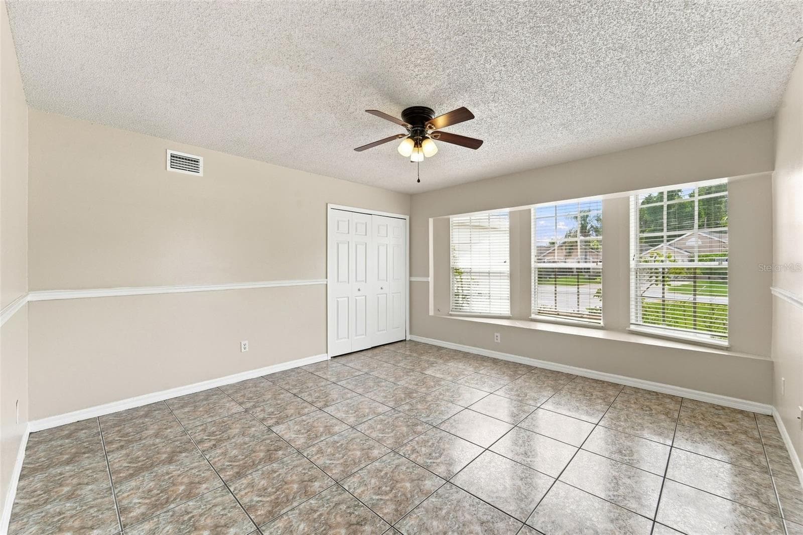 Single Family Residence at 2411 PARSONS POND CIR, KISSIMMEE, photo 15 of 33