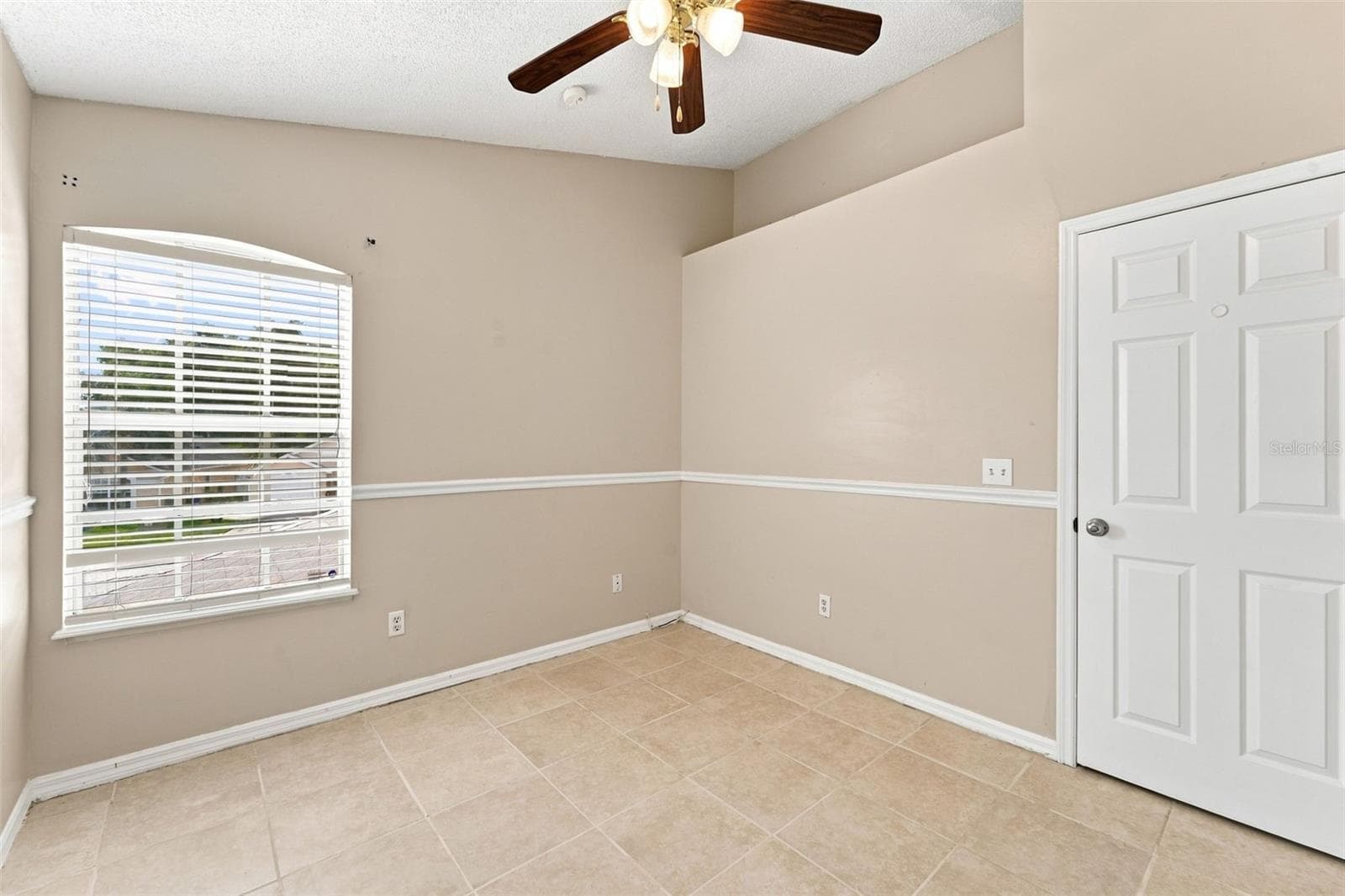 Single Family Residence at 2411 PARSONS POND CIR, KISSIMMEE, photo 22 of 33