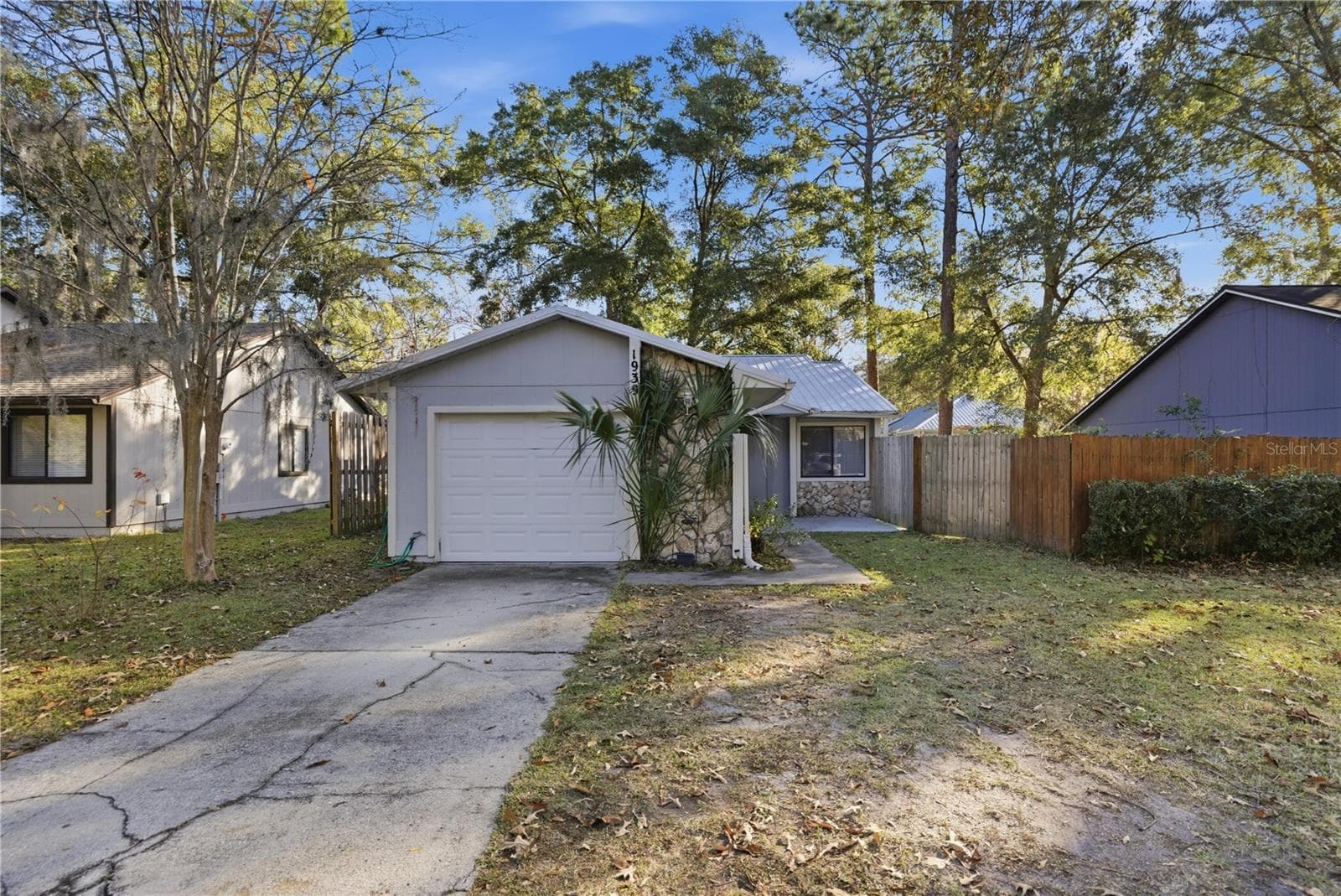 1939 SW 73RD TER