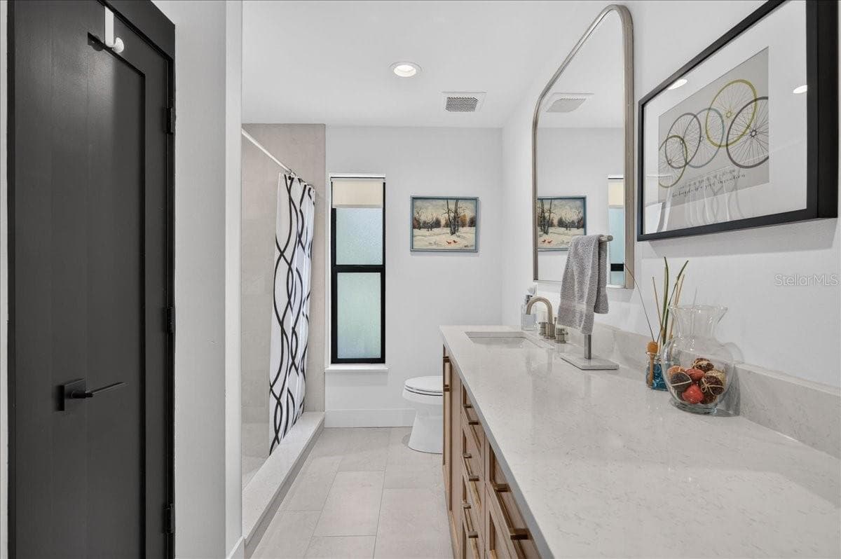 Single Family Residence at 2862 SHADY OAK CT, CLEARWATER, photo 30 of 62