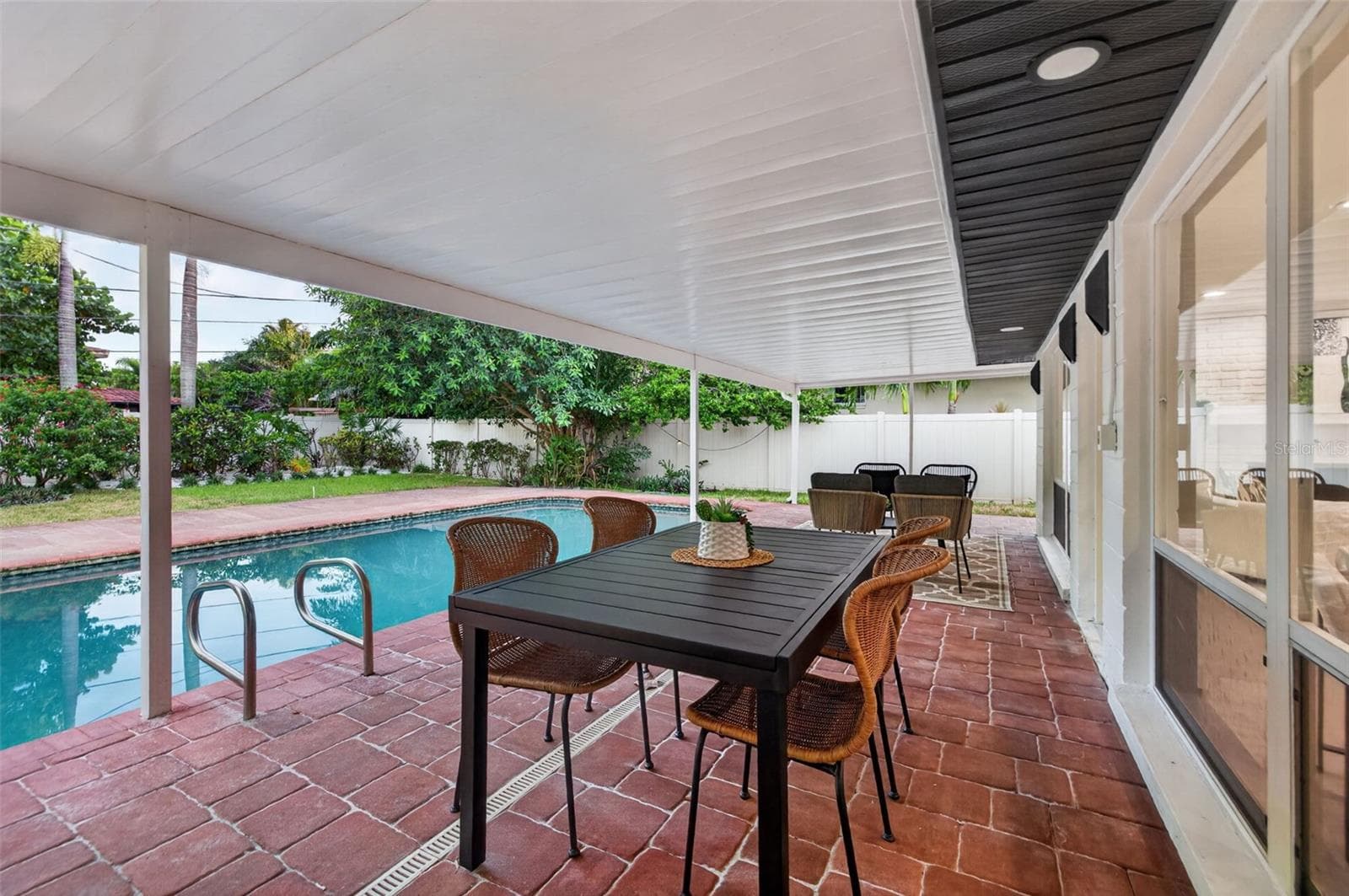 Single Family Residence at 219 MIRAMAR BLVD NE, ST PETERSBURG, photo 42 of 50