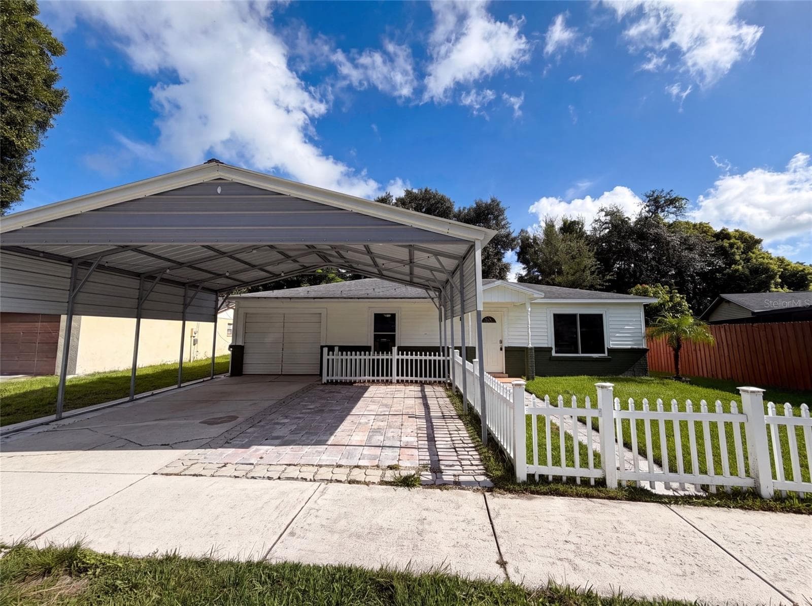 Single Family Residence at 7233 THOMAS JEFFERSON CIR W, BARTOW, photo 15 of 18