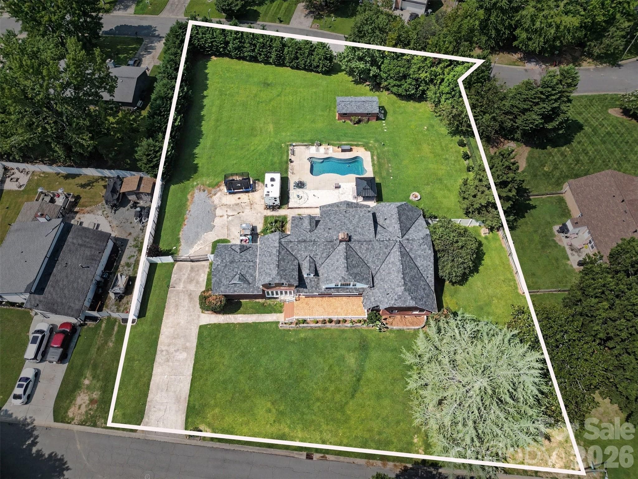 Lot lines for representation. Please reference survey in documents for accuracy. - 5914 Hanna Court, Charlotte