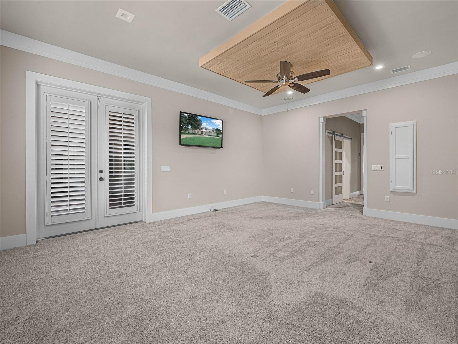 Private entry to Lanai - 6750 LAKELAND HIGHLANDS RD, LAKELAND