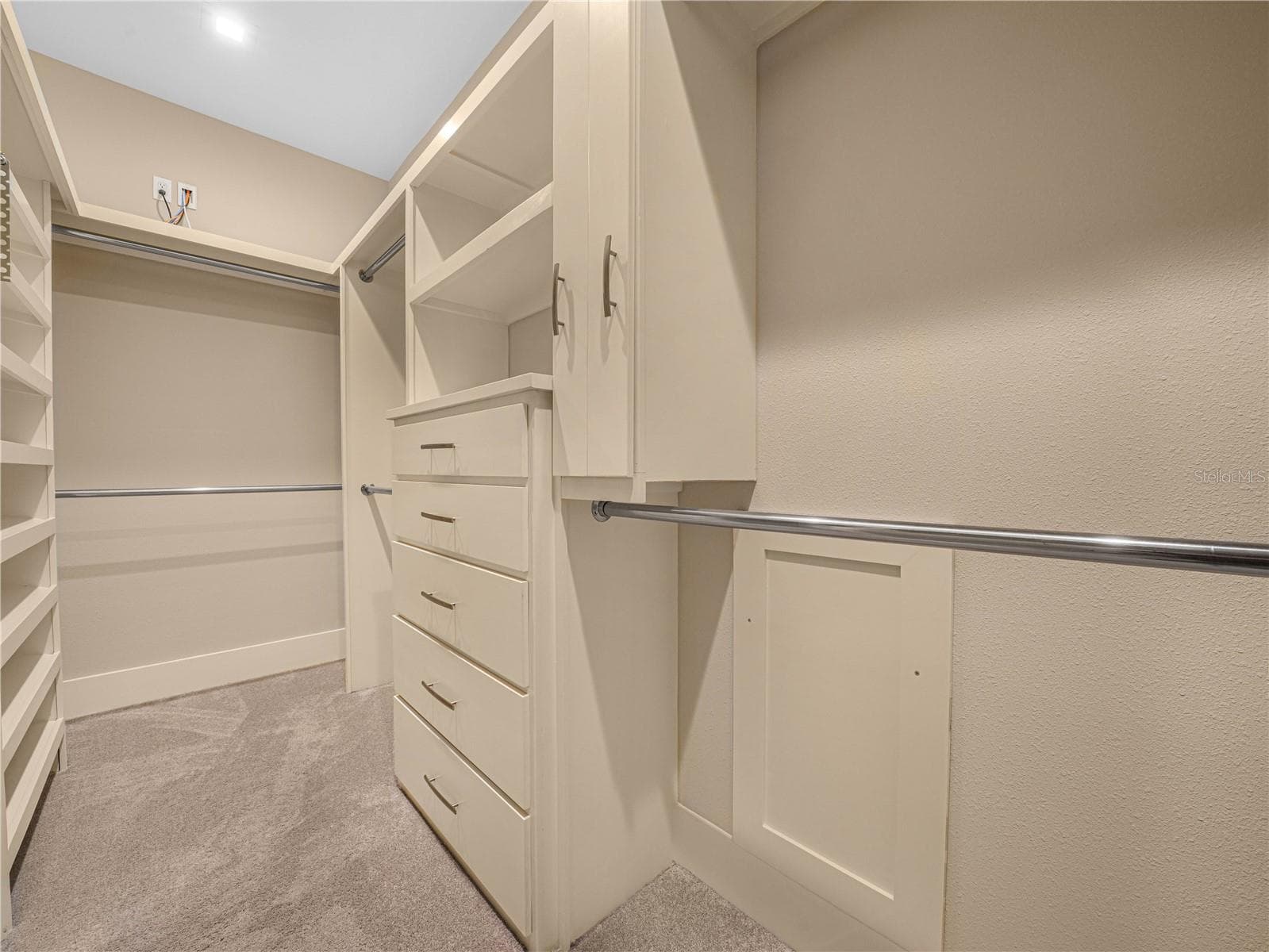 Walk in Closet #3 - 6750 LAKELAND HIGHLANDS RD, LAKELAND
